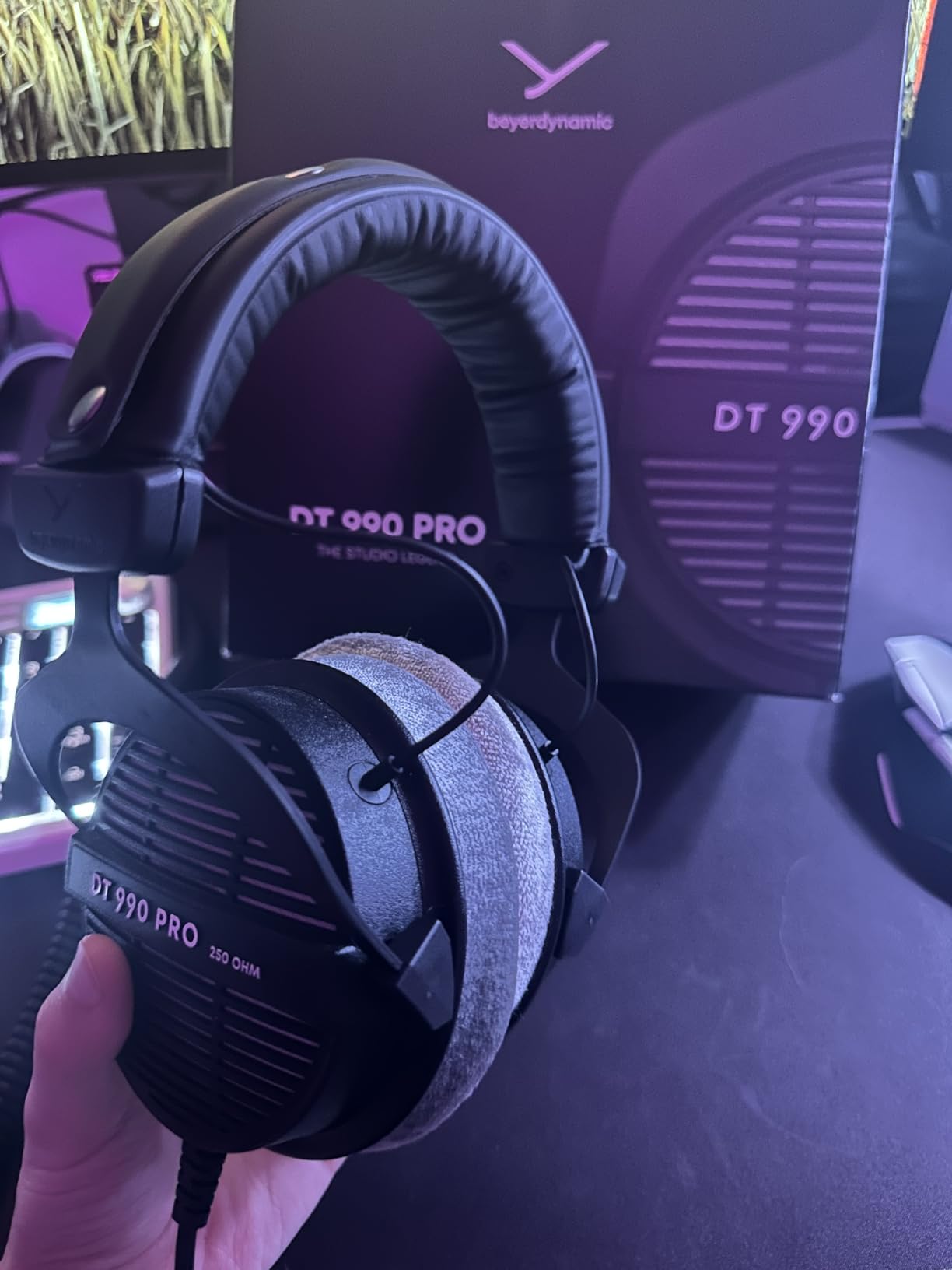 beyerdynamic DT 990 Pro 250 ohm Over-Ear Studio Headphones For Mixing, Mastering, and Editing Customer Review beyerdynamic DT 990 Pro 250 ohm Over-Ear Studio Headphones For Mixing, Mastering, and Editing - Customer Photo 2