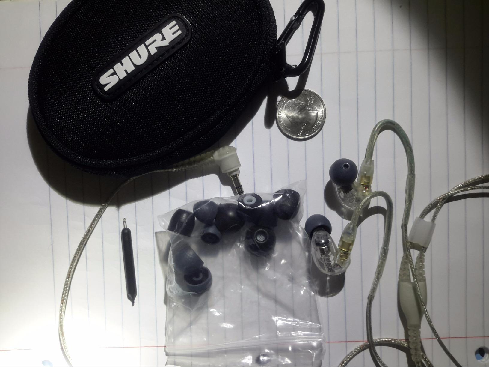 Shure SE215 PRO Wired Earbuds - Professional Sound Isolating Earphones, Clear Sound & Deep Bass, Single Dynamic MicroDriver, Secure Fit in Ear Monitor, Plus Carrying Case & Fit Kit - Clear (SE215-CL) - Customer Photo 2