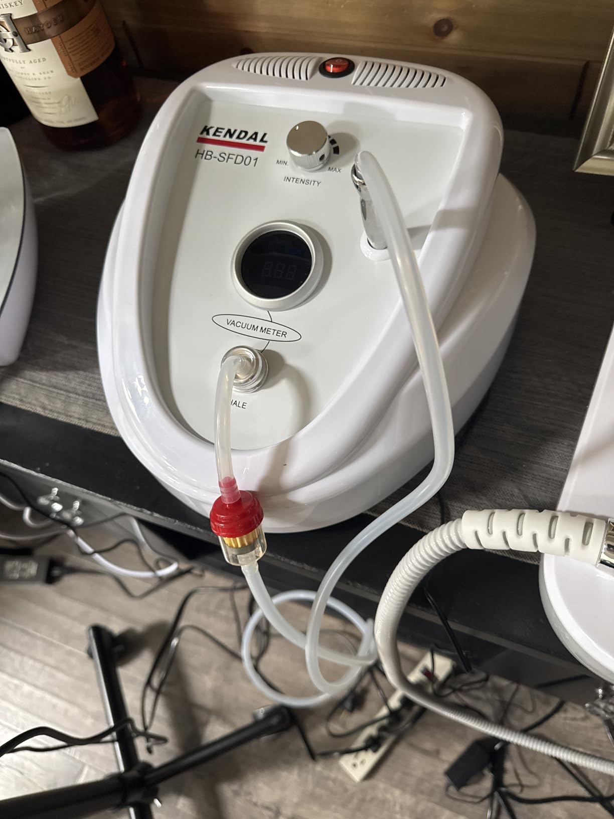 Kendal Professional Diamond Microdermabrasion Machine, Dermabrasion Facial Skin Care Equipment, Also Good for Home Use AC 110V HB-SF01 customer photo 2