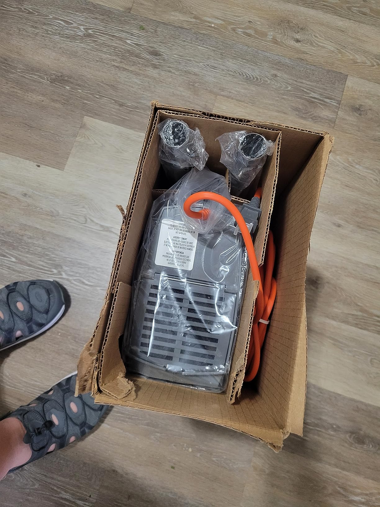 Hoover Commercial PORTAPOWER Lightweight Canister Vacuum Customer Review Hoover Commercial PORTAPOWER Lightweight Canister Vacuum - Customer Photo 2
