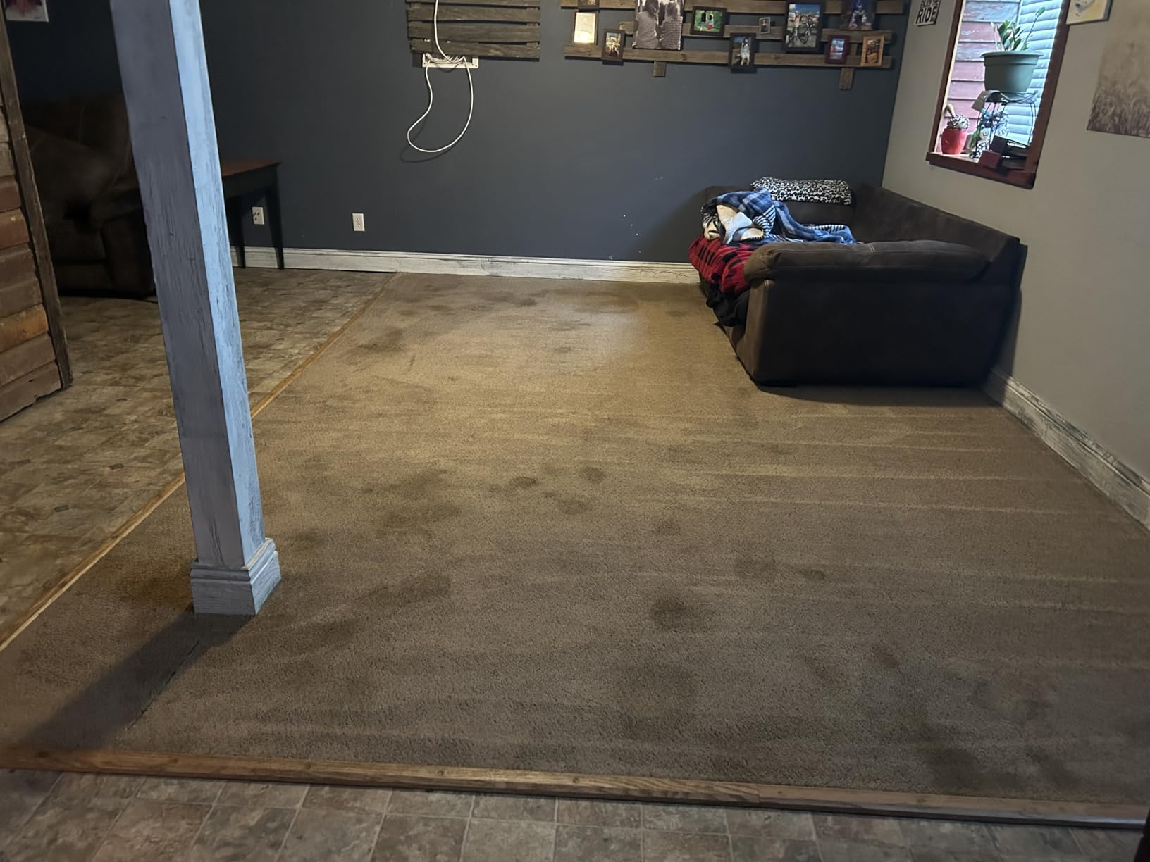 Hoover PowerScrub Deluxe Carpet Cleaner Machine for Carpet and Upholstery, Deep Cleaning Carpet Shampooer Machine with Multi-Purpose Tools Customer Review Hoover PowerScrub Deluxe Carpet Cleaner Machine for Carpet and Upholstery, Deep Cleaning Carpet Shampooer Machine with Multi-Purpose Tools - Customer Photo 1