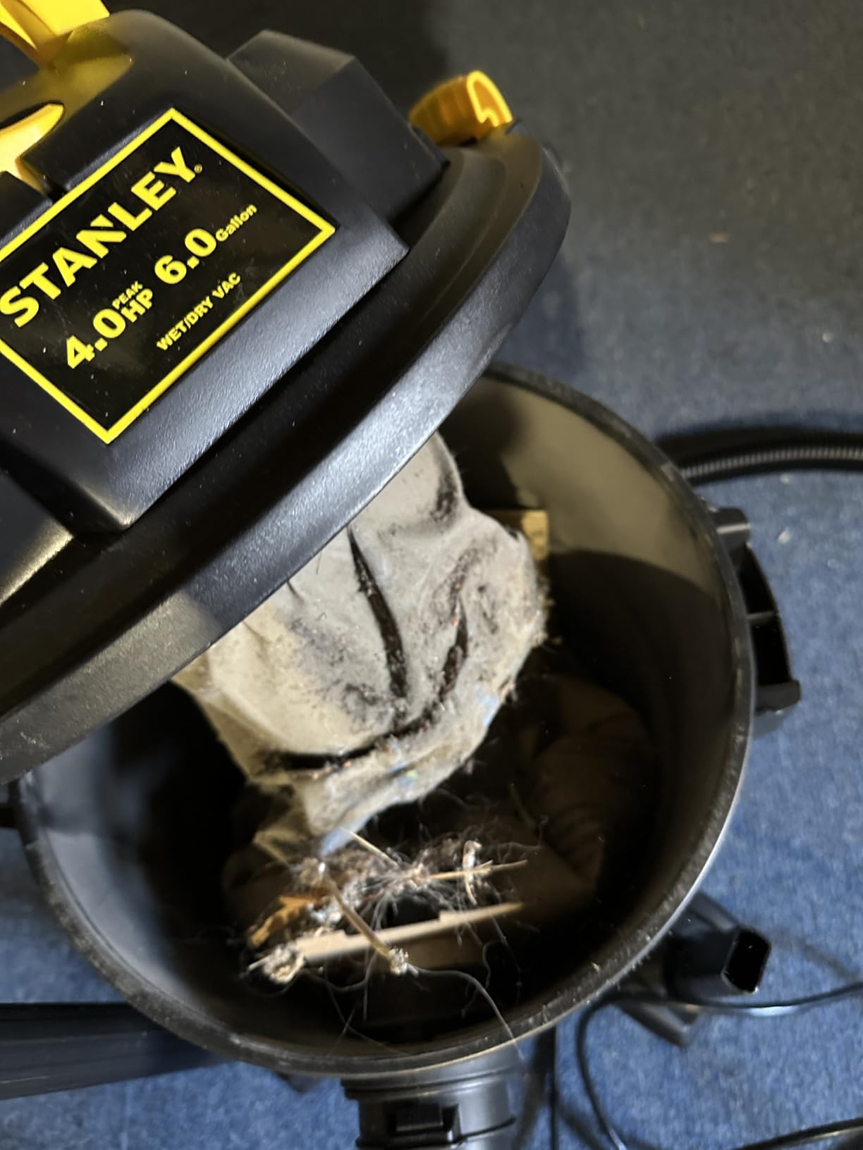 Stanley - SL18116P Wet/Dry Vacuum, 6 Gallon, 4 Horsepower Black Customer Review Stanley - SL18116P Wet/Dry Vacuum, 6 Gallon, 4 Horsepower Black - Customer Photo 2