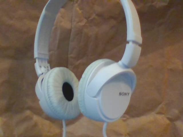 Sony ZX Series Wired On-Ear Headphones, Black MDR-ZX110 Customer Review Sony ZX Series Wired On-Ear Headphones, Black MDR-ZX110 - Customer Photo 2