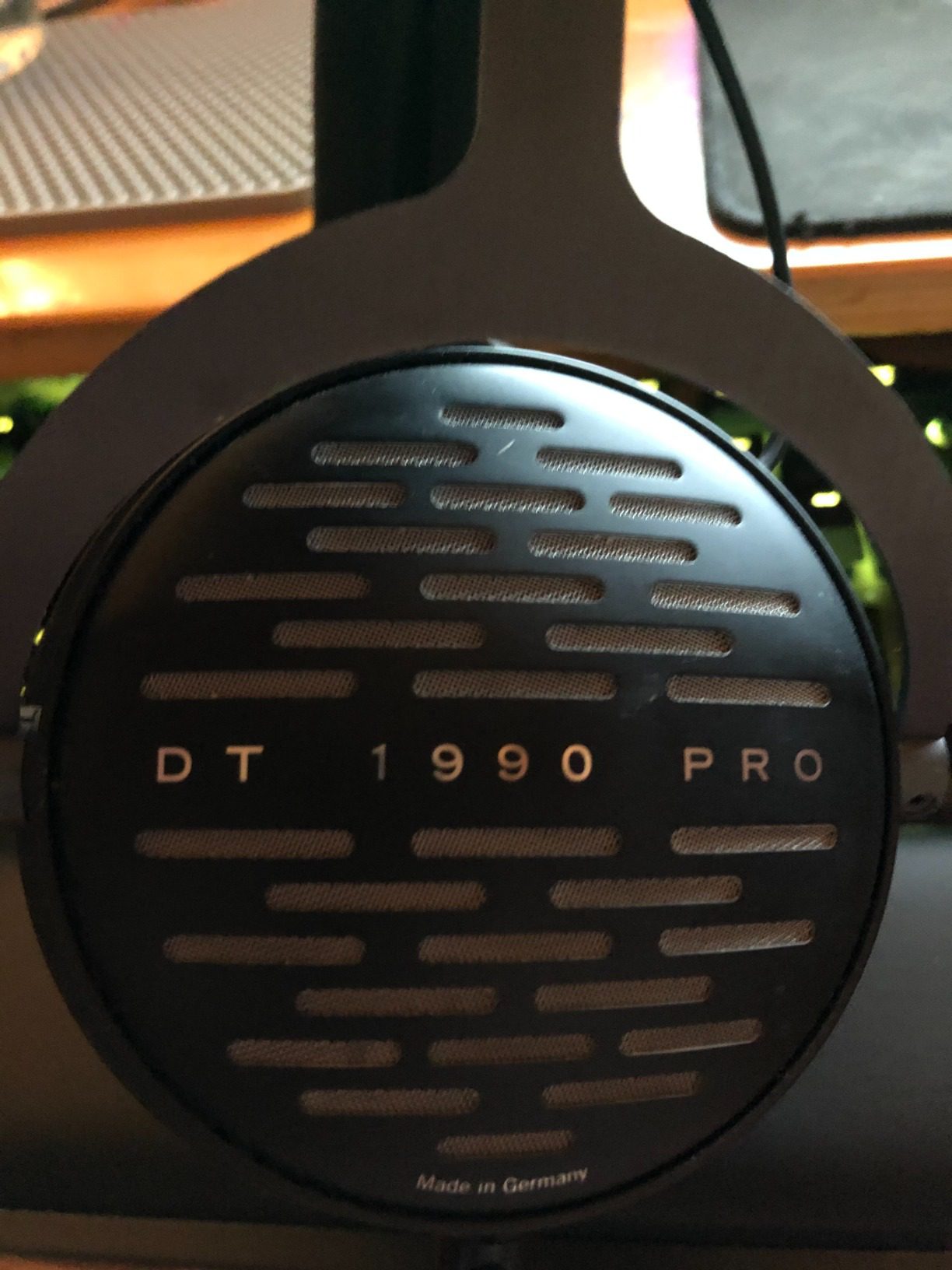 beyerdynamic DT 1990 Pro Open Studio Headphones Customer Review beyerdynamic DT 1990 Pro Open Studio Headphones - Customer Photo 1