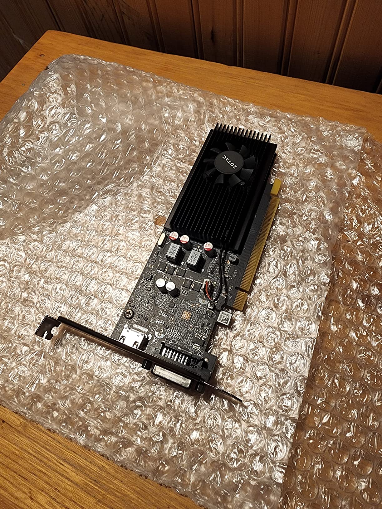 ZOTAC GeForce GT 1030 2GB GDDR5 64-bit PCIe 3.0 DirectX 12 HDCP Ready Low Profile Video Card - Customer Photo 1