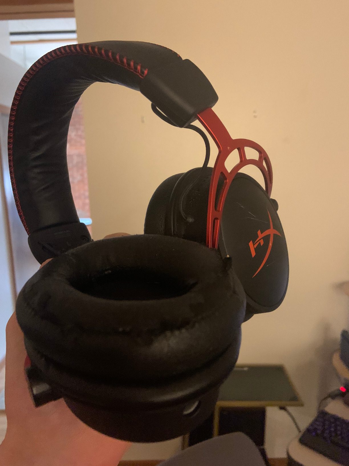 HyperX Cloud Alpha Gaming Headset Customer Review HyperX Cloud Alpha Gaming Headset - Customer Photo 1