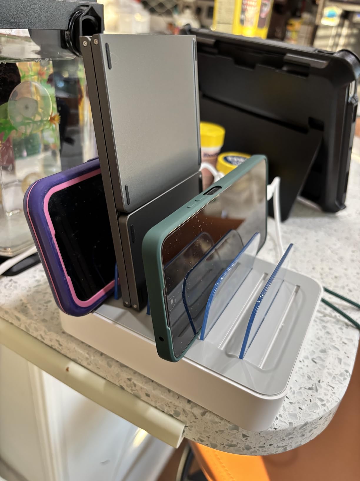 MSTJRY Charging Station for Multiple Devices : 5 Port Multi USB-A Charger Stations Multi-Device Organizer Charging Dock Designed for iPhone iPad Cell Phone Tablets (7 Short Cables Included) customer photo 1