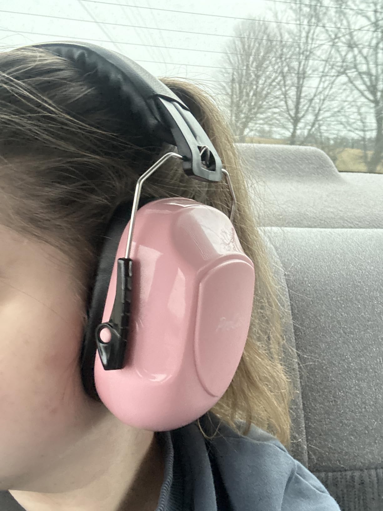ProCase Noise Reduction Ear Muffs, Sound Proof Ear Protection, NRR 28dB Noise Cancelling Headphones for Adults Kids Autism Customer Review ProCase Noise Reduction Ear Muffs, Sound Proof Ear Protection, NRR 28dB Noise Cancelling Headphones for Adults Kids Autism - Customer Photo 1