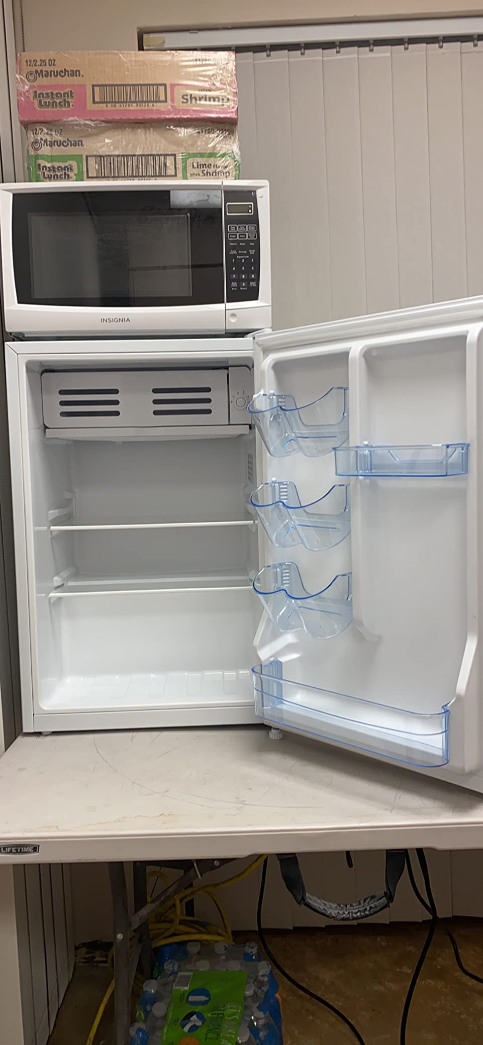 RFR283-WHITE ACFR283-WHITE 2.6 Cu. Ft. Compact Refrigerator, White Customer Review RFR283-WHITE ACFR283-WHITE 2.6 Cu. Ft. Compact Refrigerator, White - Customer Photo 1
