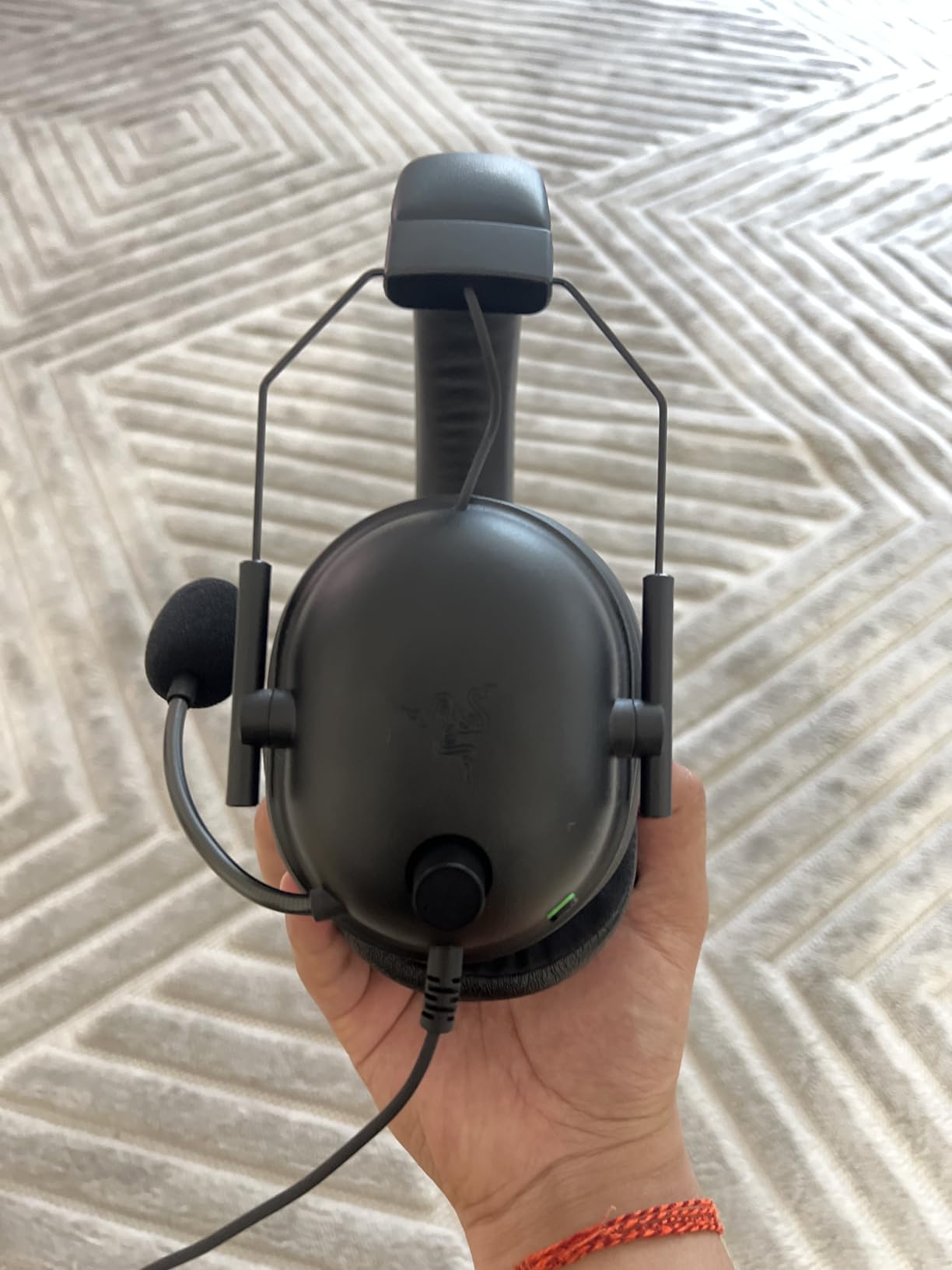 Razer BlackShark V2 X Gaming Headset: 7.1 Surround Sound - 50mm Drivers - Memory Foam Cushion - For PC, PS4, PS5, Switch - 3.5mm Audio Jack - Black Customer Review Razer BlackShark V2 X Gaming Headset: 7.1 Surround Sound - 50mm Drivers - Memory Foam Cushion - For PC, PS4, PS5, Switch - 3.5mm Audio Jack - Black - Customer Photo 2