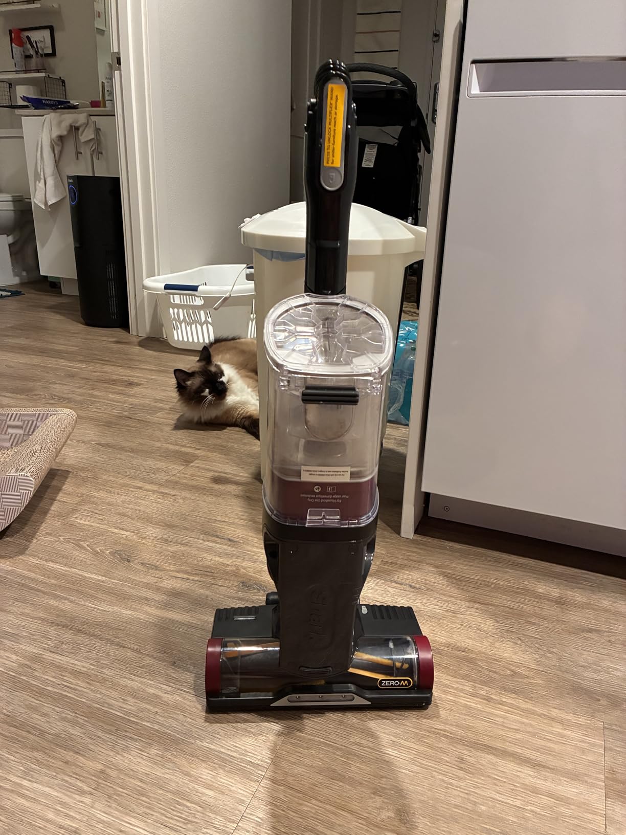 Shark IZ163H Pet Plus Cordless Stick Vacuum with Self-Cleaning Brushroll and HEPA Filter, Lightweight Deep Cleaning Vacuum for Carpet and Hard Floors, Folds for Easy Storage, 40-min Runtime, Raspberry Customer Review Shark IZ163H Pet Plus Cordless Stick Vacuum with Self-Cleaning Brushroll and HEPA Filter, Lightweight Deep Cleaning Vacuum for Carpet and Hard Floors, Folds for Easy Storage, 40-min Runtime, Raspberry - Customer Photo 2