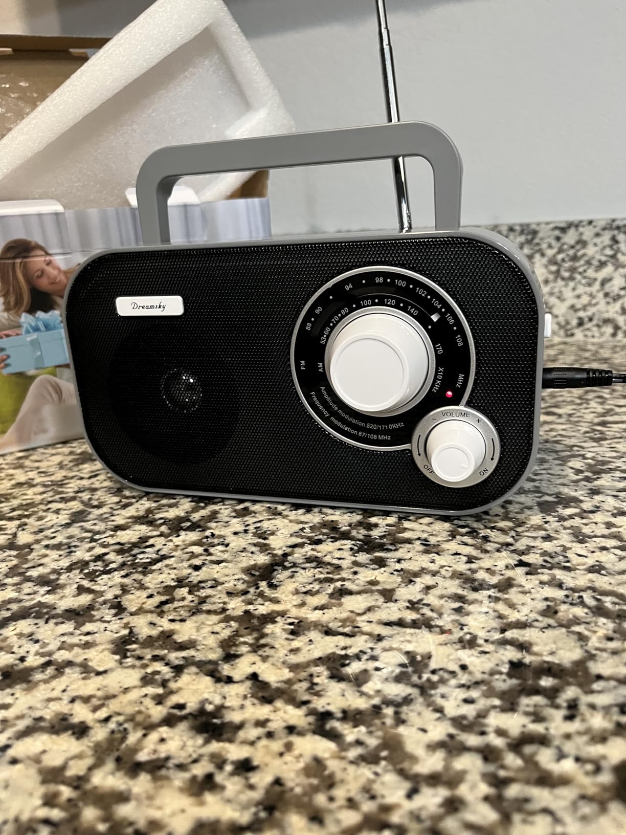 DreamSky AM FM Portable Radio Plug In Wall or Battery Operated for Home & Outdoor, Strong Reception & Sound, Large Dial Easy to Use, Transistor Antenna, Headphone Jack, Small Gifts for Seniors Elderly Customer Review DreamSky AM FM Portable Radio Plug In Wall or Battery Operated for Home & Outdoor, Strong Reception & Sound, Large Dial Easy to Use, Transistor Antenna, Headphone Jack, Small Gifts for Seniors Elderly - Customer Photo 3