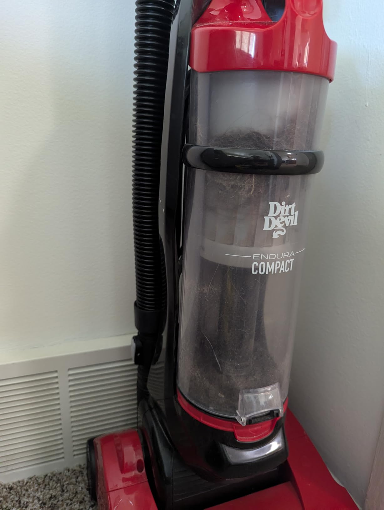Dirt Devil Endura Lite Upright Bagless Vacuum Cleaner for Carpet and Hard Floor, Powerful, Lightweight, Corded Vacuum Cleaners for Home Use customer photo 1