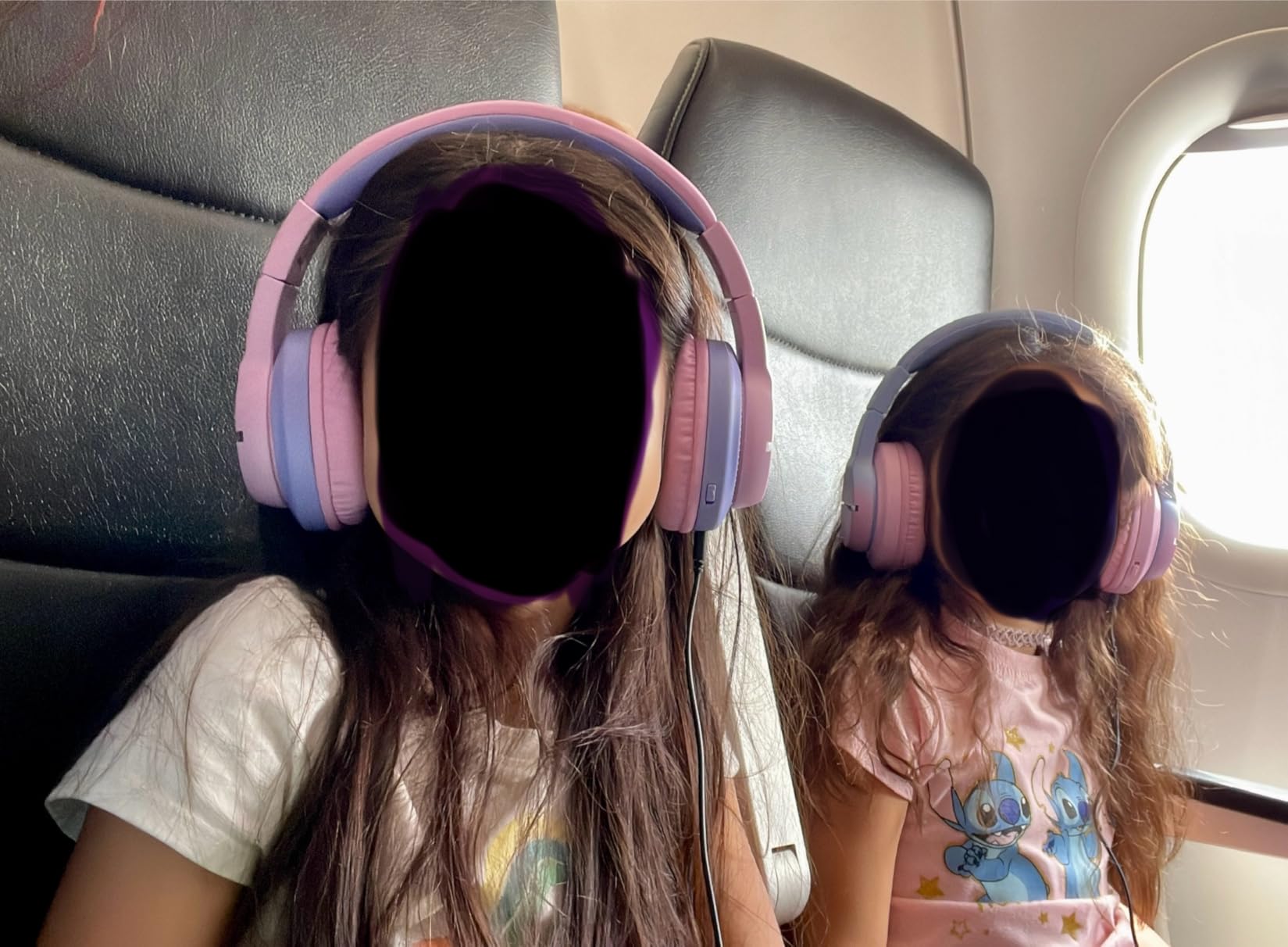 iClever BTH12 Kids Bluetooth Headphones,Colorful LED Lights,74/85dBA Safe Volume,85H Playtime,Bluetooth 5.2,Over Ear Wireless Headphone Built-in Mic for iPad/Tablet/Airplane, Deep Black Customer Review iClever BTH12 Kids Bluetooth Headphones,Colorful LED Lights,74/85dBA Safe Volume,85H Playtime,Bluetooth 5.2,Over Ear Wireless Headphone Built-in Mic for iPad/Tablet/Airplane, Deep Black - Customer Photo 1