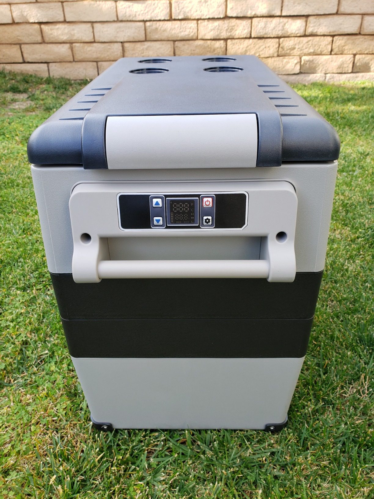 EUHOMY 12 Volt Refrigerator, 59QT(55L) Electric Cooler, 12V Fridge APP Control, 12V Cooler -4℉~68℉, Portable Freezer 12/24V DC 100-240V AC for Camping, Travel, Truck, Home Customer Review EUHOMY 12 Volt Refrigerator, 59QT(55L) Electric Cooler, 12V Fridge APP Control, 12V Cooler -4℉~68℉, Portable Freezer 12/24V DC 100-240V AC for Camping, Travel, Truck, Home - Customer Photo 2