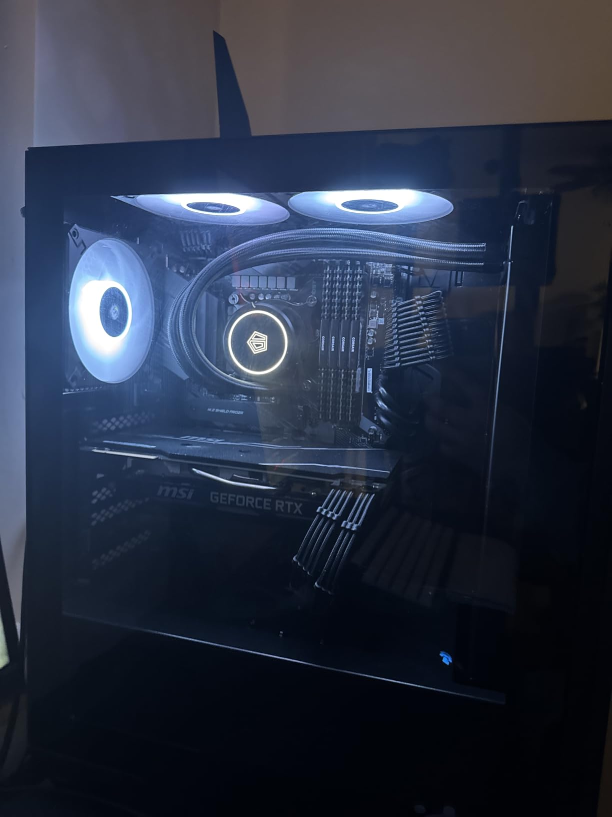 ID-COOLING FROSTFLOW X 240 Snow CPU Water Cooler LGA1700 Compatible AIO Cooler 240mm CPU Liquid Cooler White LED 2x120mm PWM Fans, Intel 1700/1200/115X, AMD AM4/AM5 Customer Review ID-COOLING FROSTFLOW X 240 Snow CPU Water Cooler LGA1700 Compatible AIO Cooler 240mm CPU Liquid Cooler White LED 2x120mm PWM Fans, Intel 1700/1200/115X, AMD AM4/AM5 - Customer Photo 1