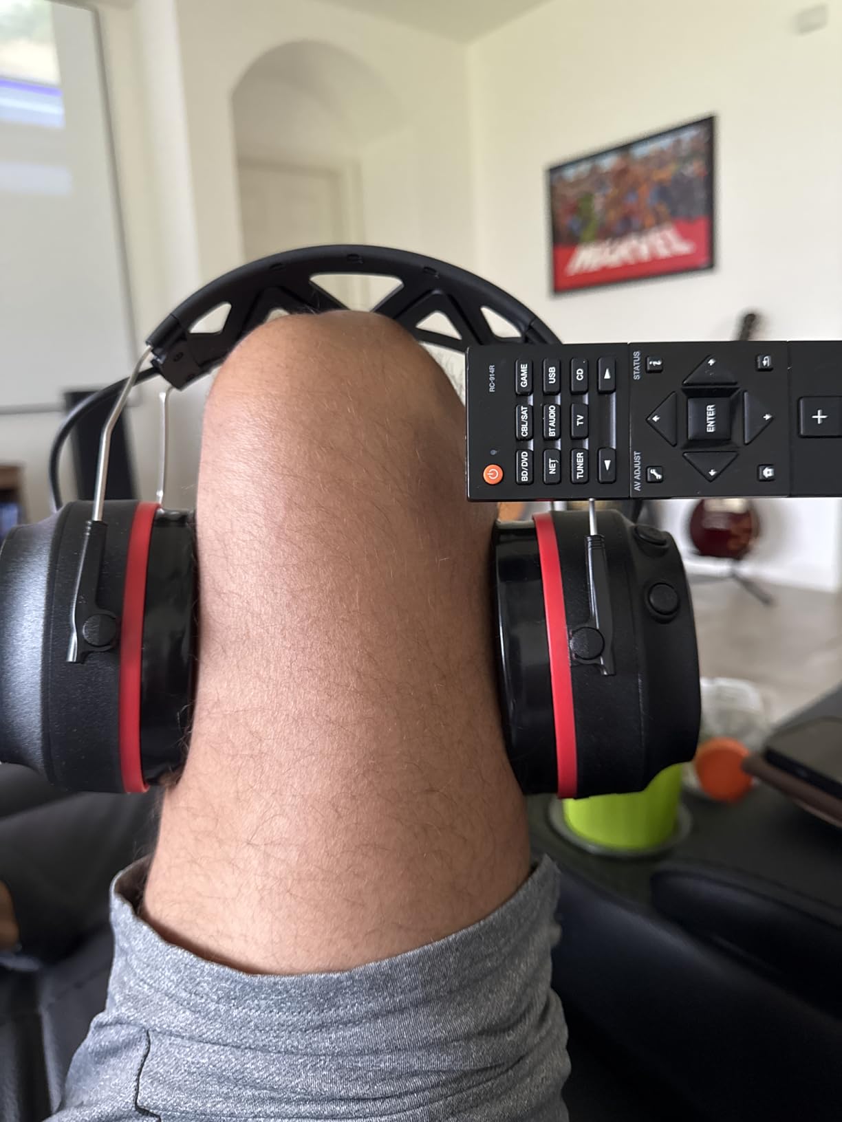 3M Pro-Protect + Gel Cushions Electronic Hearing Protector, Noise Reduction Rating (NRR) 26 dB, Bluetooth Ear Muffs, High-Fidelity Speakers & Integrated Microphone, Premium Gel Cushions (90545-SIOC) - Customer Photo 1