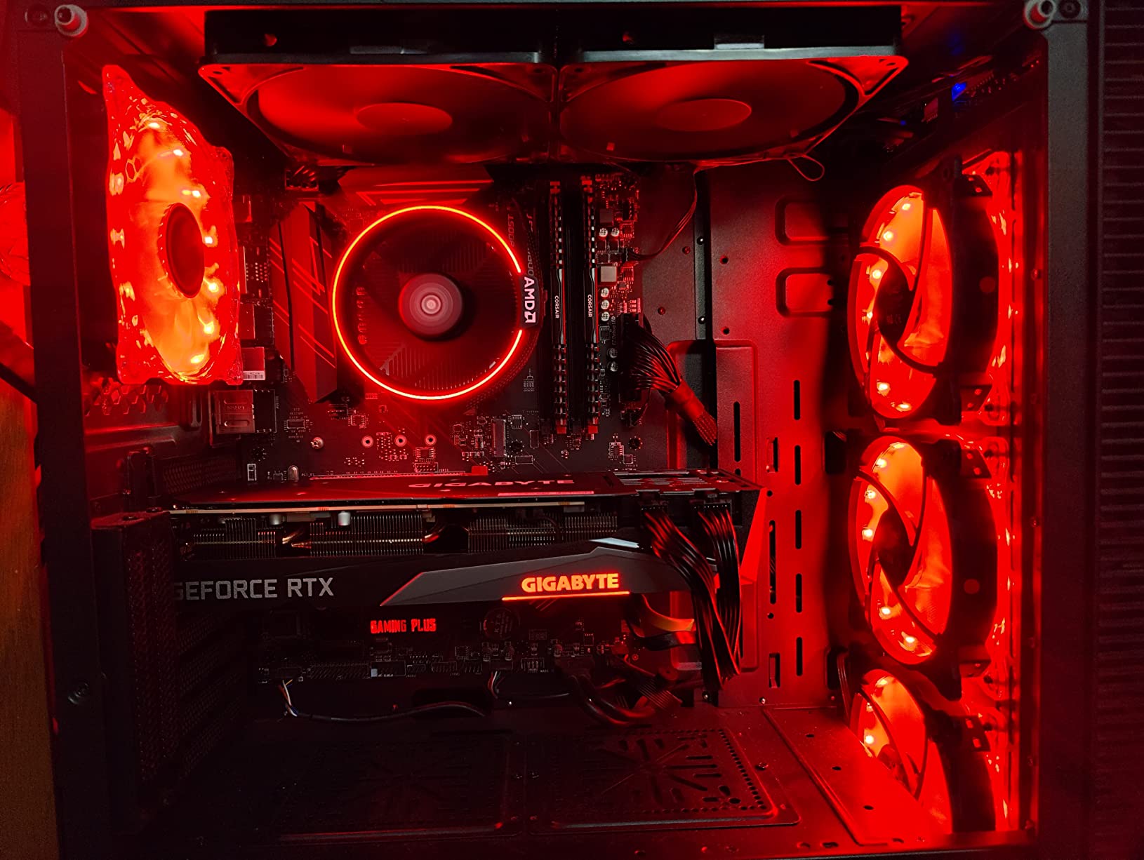 GIGABYTE GeForce RTX 3070 Gaming OC 8G (REV2.0) Graphics Card, 3X WINDFORCE Fans, LHR, 8GB 256-bit GDDR6, GV-N3070GAMING OC-8GD Video Card Customer Review GIGABYTE GeForce RTX 3070 Gaming OC 8G (REV2.0) Graphics Card, 3X WINDFORCE Fans, LHR, 8GB 256-bit GDDR6, GV-N3070GAMING OC-8GD Video Card - Customer Photo 1