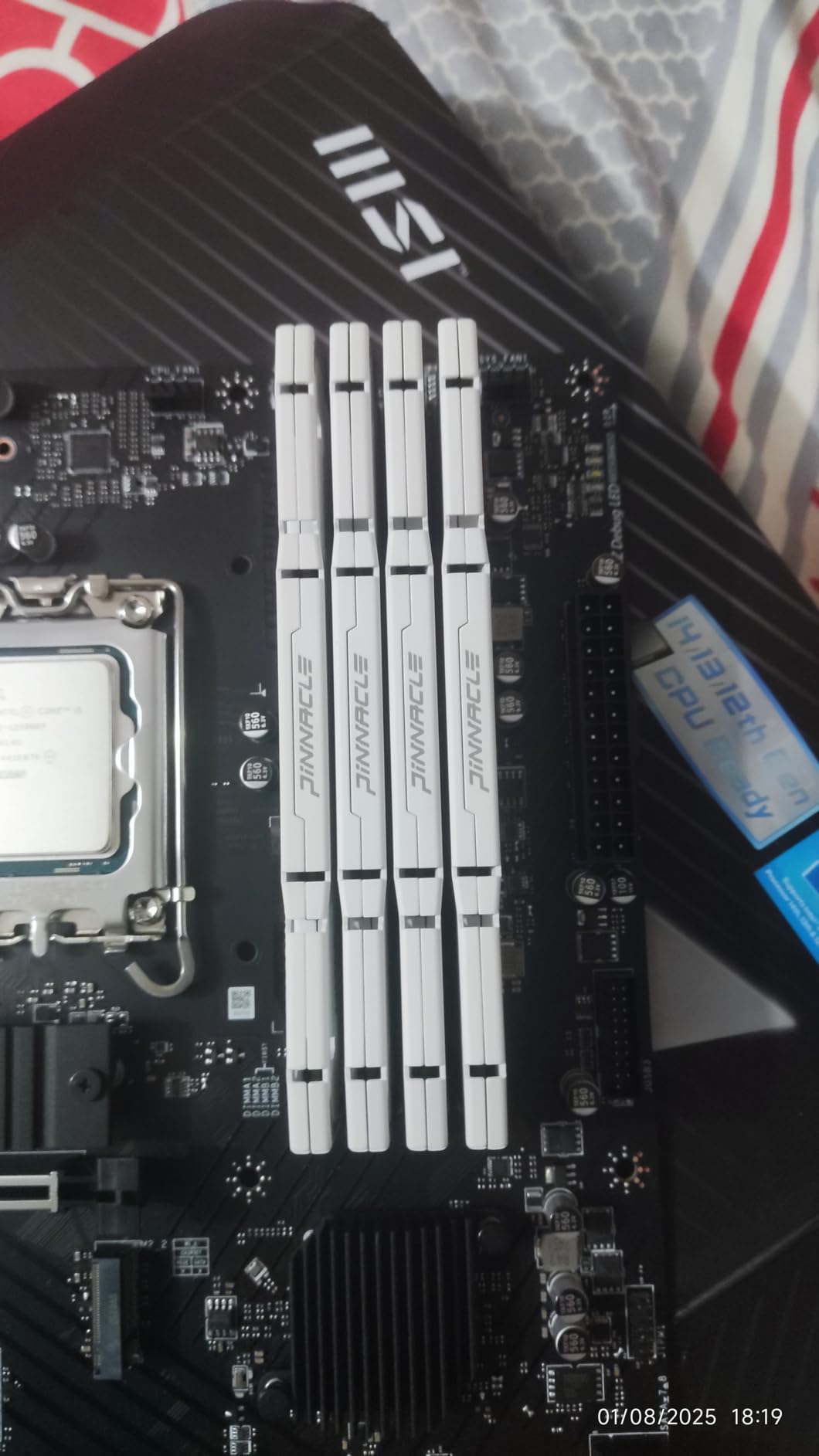 Intel Core i5-12600KF Desktop Processor 10 (6P+4E) Cores up to 4.9 GHz Unlocked LGA1700 600 Series Chipset 125W Customer Review Intel Core i5-12600KF Desktop Processor 10 (6P+4E) Cores up to 4.9 GHz Unlocked LGA1700 600 Series Chipset 125W - Customer Photo 1