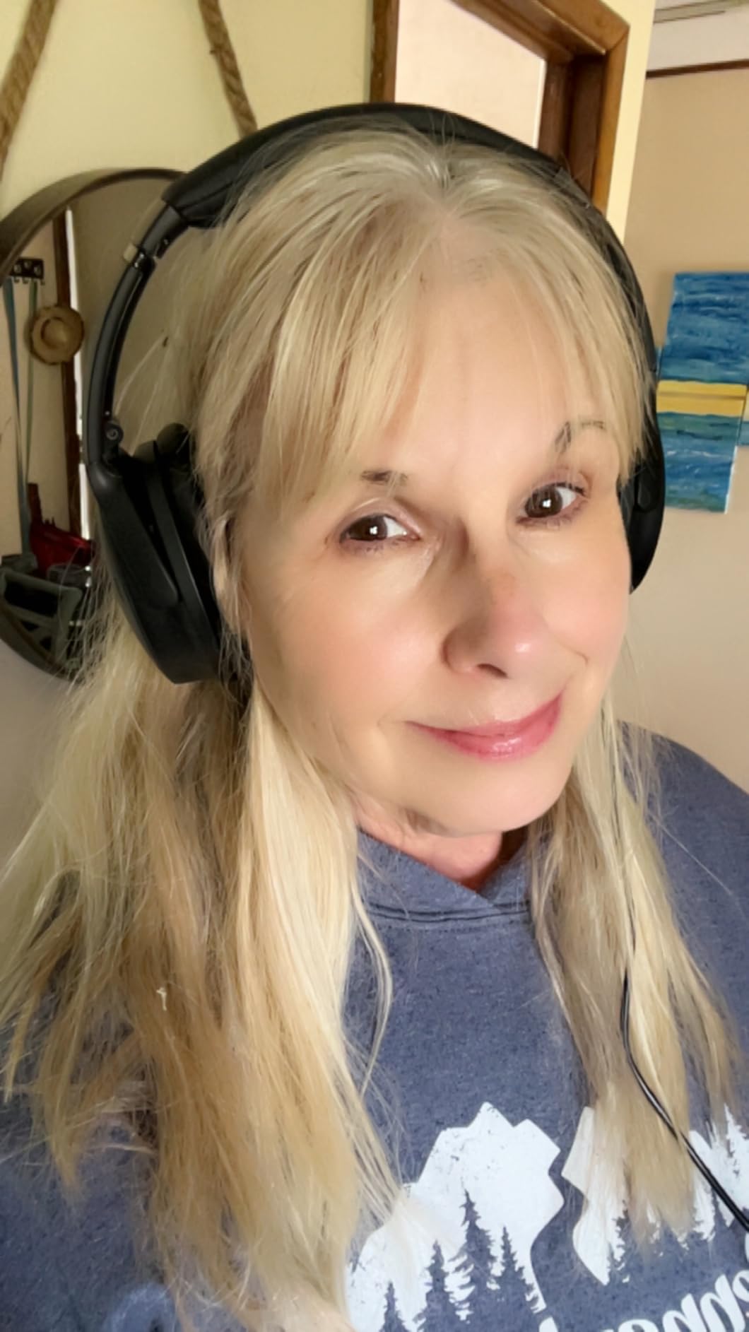 Bose QuietComfort 45 Bluetooth Wireless Noise Cancelling Headphones - Triple Black (Renewed) customer photo 1