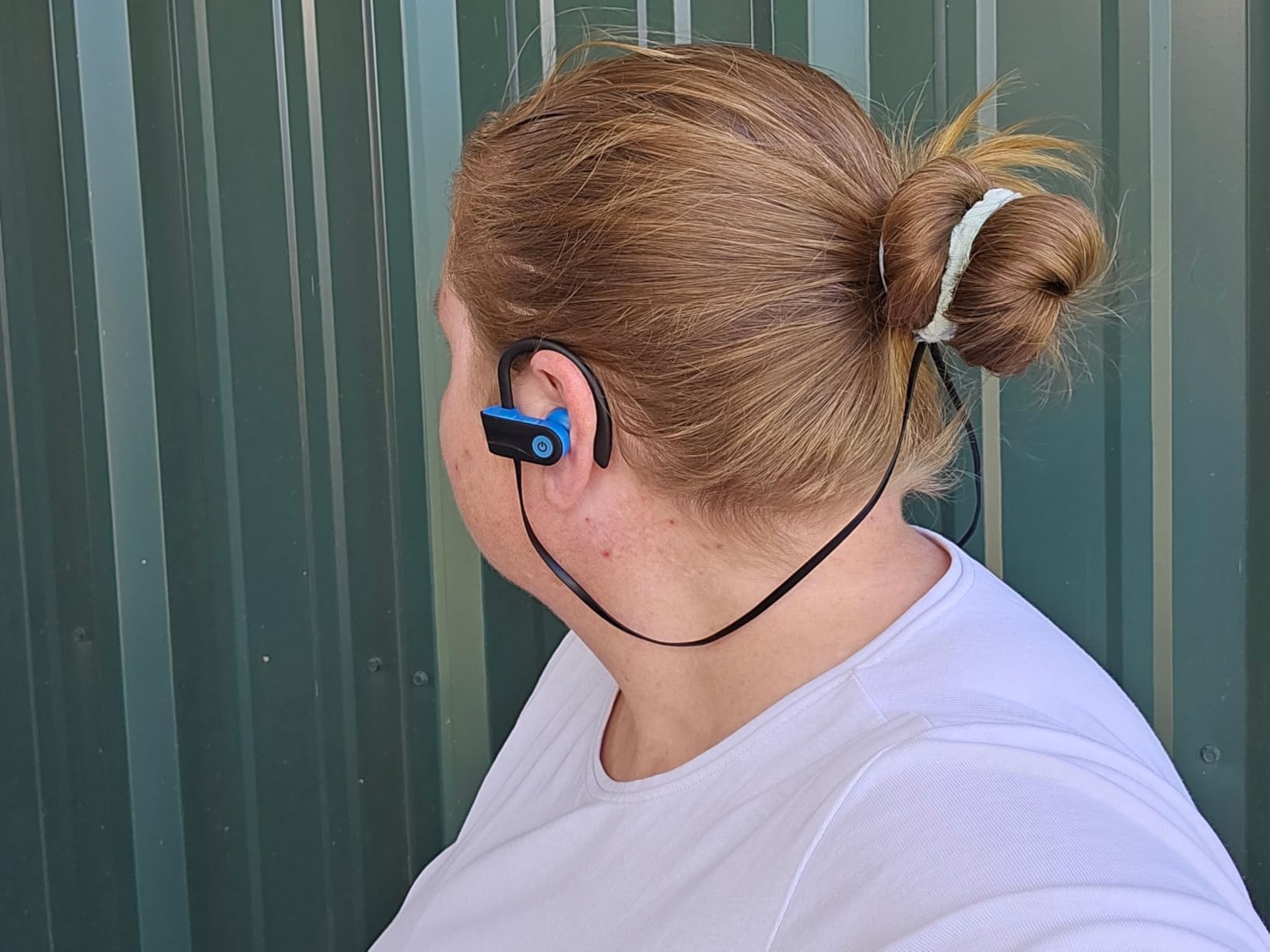 Boean Bluetooth Headphones, Wireless Headphones with 16 Hours Playtime Bluetooth 5.3 Wireless Earbuds HD Deep Bass Stereo Sound Isolation IPX7 Waterproof Earphones for Workout Running Sports - Customer Photo 2