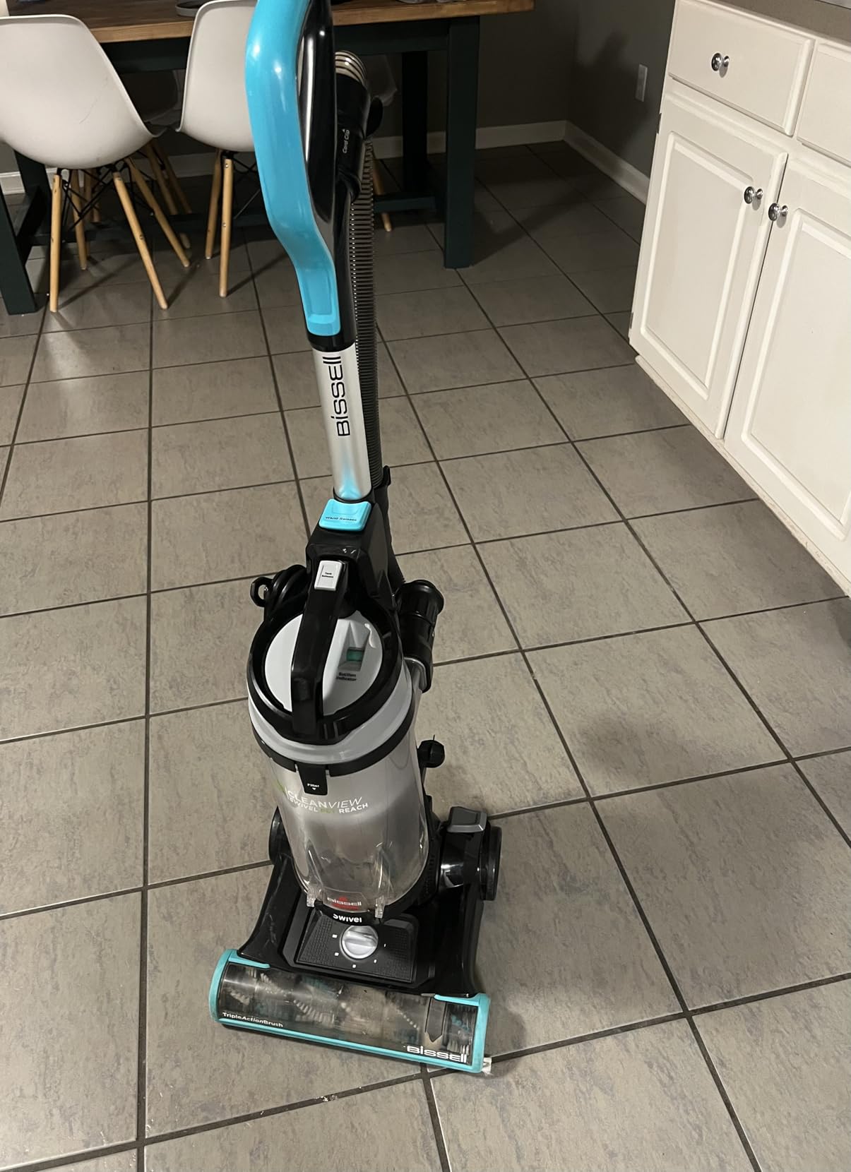BISSELL CleanView Swivel Pet Reach Full-Size Vacuum Cleaner, with Quick Release Wand, & Swivel Steering, 3198A, Color May Vary Customer Review BISSELL CleanView Swivel Pet Reach Full-Size Vacuum Cleaner, with Quick Release Wand, & Swivel Steering, 3198A, Color May Vary - Customer Photo 1