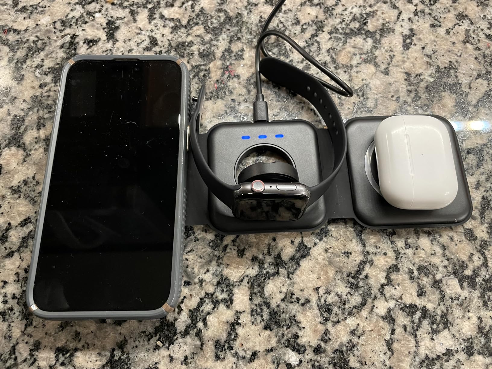 Wireless Charger 3 in 1,RTOPS Magnetic Travel Wireless Charging Station Multiple Devices,GaN 3 in 1 Charging Station,Compatible for iPhone16/15/14/13/Pro/Max,iWatch,AirPods4/3/2/Pro(Adapter Includes) Customer Review Wireless Charger 3 in 1,RTOPS Magnetic Travel Wireless Charging Station Multiple Devices,GaN 3 in 1 Charging Station,Compatible for iPhone16/15/14/13/Pro/Max,iWatch,AirPods4/3/2/Pro(Adapter Includes) - Customer Photo 1