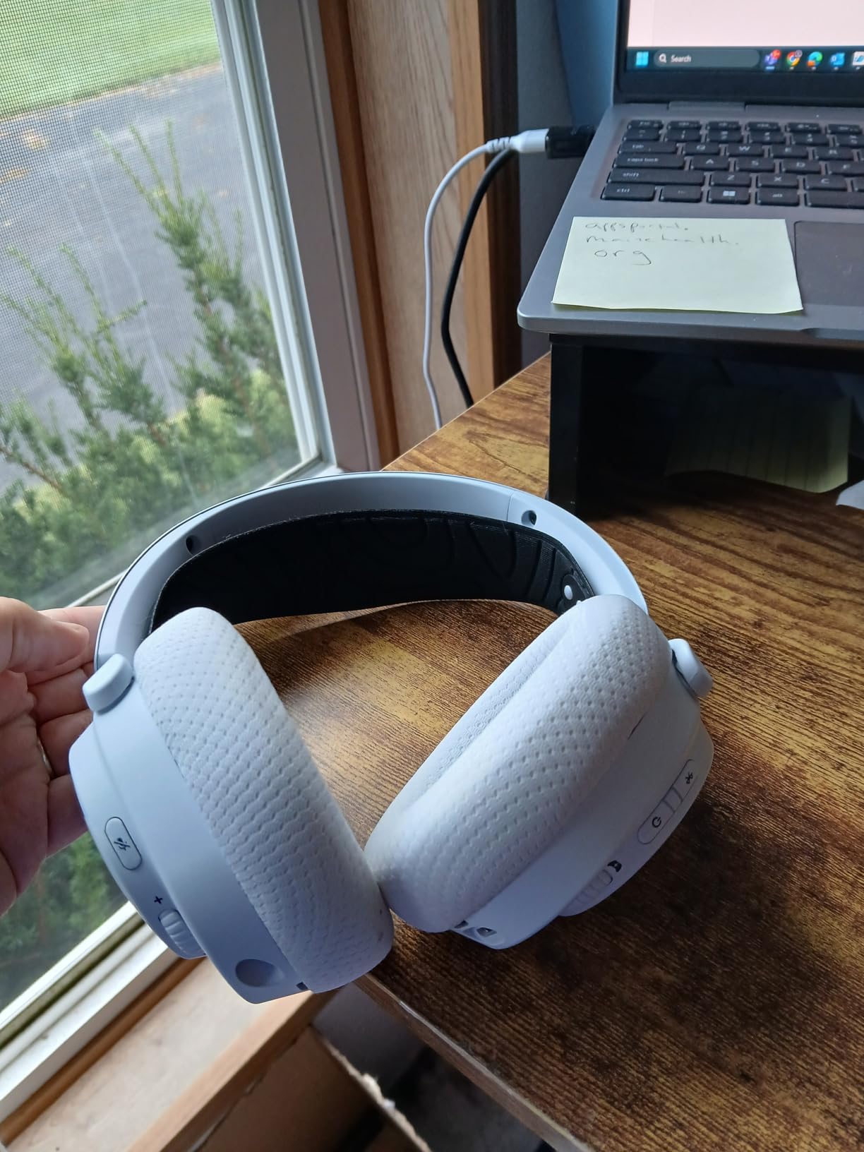 SteelSeries Arctis Nova 7 Wireless Multi-Platform Gaming Headset — Neodymium Magnetic Drivers — 2.4GHz + Mixable Bluetooth — 38Hr USB-C Battery — ClearCast Gen2 AI Mic — PC, PS5, Switch, VR, Mobile Customer Review SteelSeries Arctis Nova 7 Wireless Multi-Platform Gaming Headset — Neodymium Magnetic Drivers — 2.4GHz + Mixable Bluetooth — 38Hr USB-C Battery — ClearCast Gen2 AI Mic — PC, PS5, Switch, VR, Mobile - Customer Photo 2