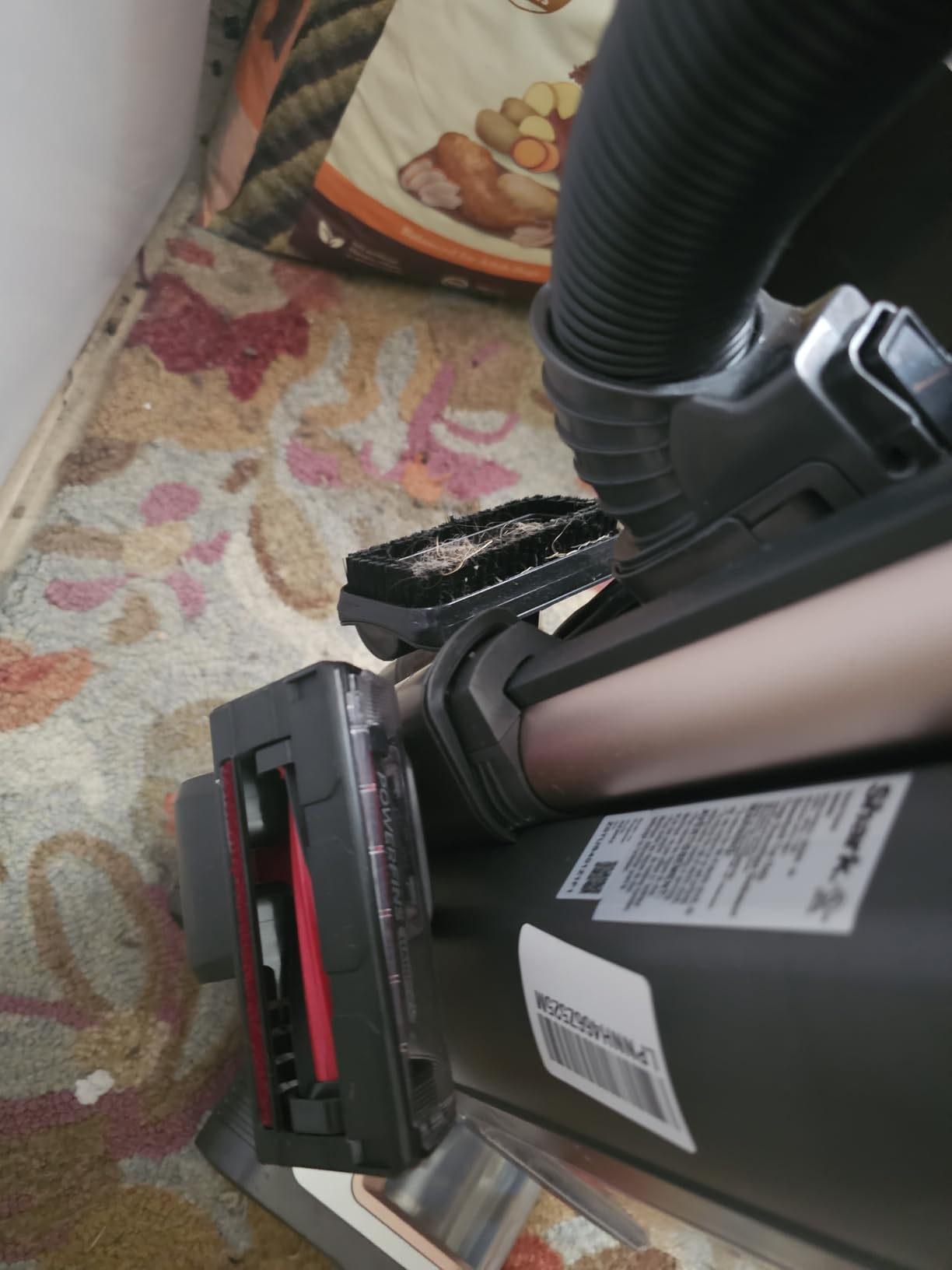 Shark Upright Vacuum, Stratos with DuoClean PowerFins, HairPro, Powered Lift-Away, Self-Cleaning Brushroll, & Odor Neutralizer Technology, Navy, AZ3002 customer photo 2