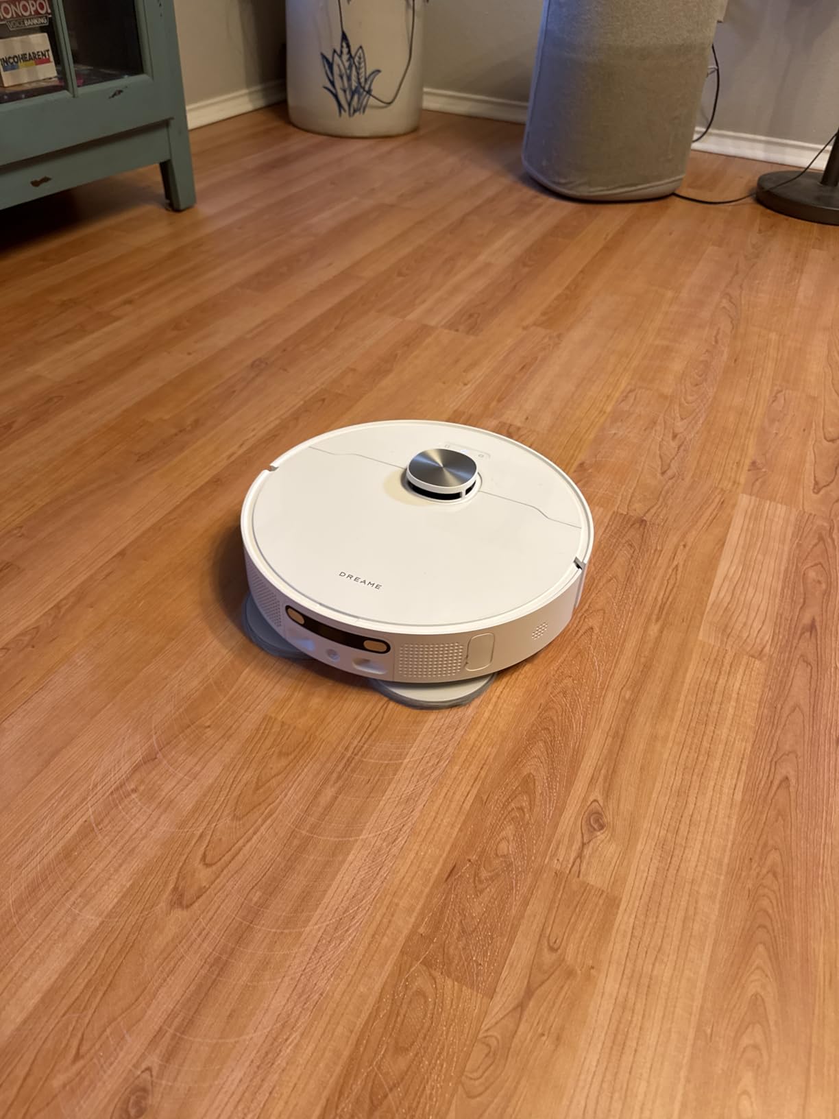dreame L10s Ultra Robot Vacuum and Mop Combo, Auto Mop Cleaning and Drying, Self-Refilling and Self-Emptying Base for 60 Days of Cleaning, 5300Pa Suction and AI Navigation, Compatible with Alexa Customer Review dreame L10s Ultra Robot Vacuum and Mop Combo, Auto Mop Cleaning and Drying, Self-Refilling and Self-Emptying Base for 60 Days of Cleaning, 5300Pa Suction and AI Navigation, Compatible with Alexa - Customer Photo 1
