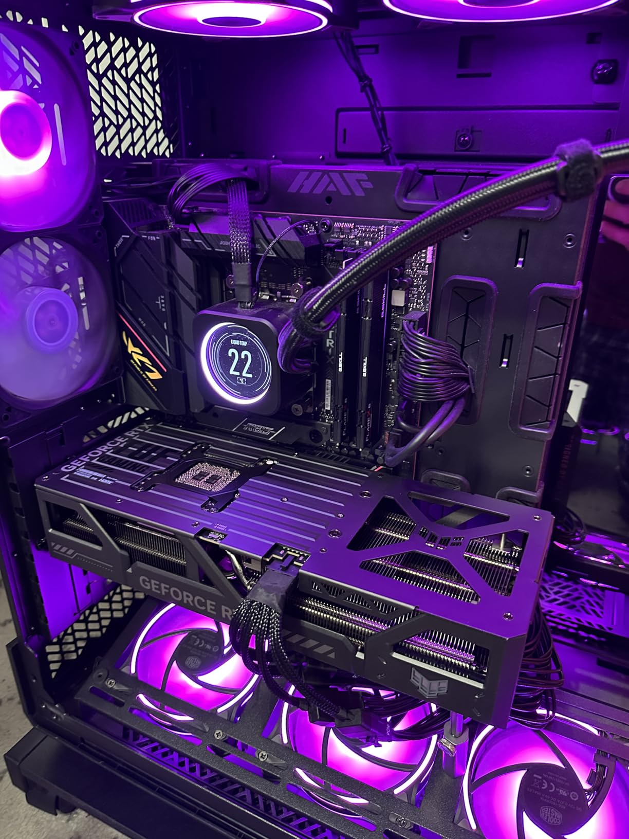 ASUS TUF GeForce RTX® 4090 OC Edition Gaming Graphics Card (PCIe 4.0, 24GB GDDR6X, HDMI 2.1a, DisplayPort 1.4a) Customer Review ASUS TUF GeForce RTX® 4090 OC Edition Gaming Graphics Card (PCIe 4.0, 24GB GDDR6X, HDMI 2.1a, DisplayPort 1.4a) - Customer Photo 1