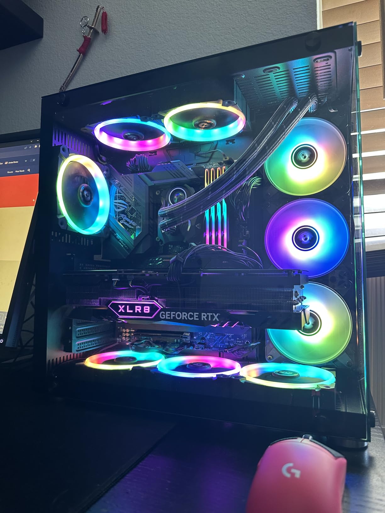 PNY GeForce RTX 4090 24GB Verto Triple Fan Graphics Card DLSS 3 Customer Review PNY GeForce RTX 4090 24GB Verto Triple Fan Graphics Card DLSS 3 - Customer Photo 1