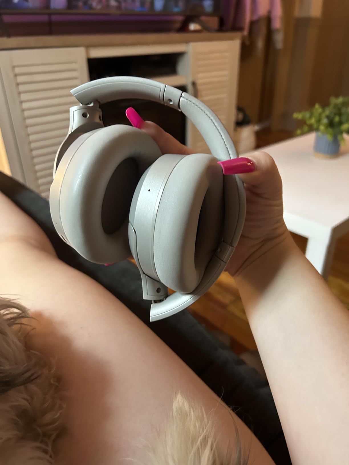 RUNOLIM Hybrid Active Noise Cancelling Headphones, Wireless Over Ear Bluetooth Headphones with Microphone, 70H Playtime, Foldable Headphone with HiFi Audio, Deep Bass for Home Travel Office Customer Review RUNOLIM Hybrid Active Noise Cancelling Headphones, Wireless Over Ear Bluetooth Headphones with Microphone, 70H Playtime, Foldable Headphone with HiFi Audio, Deep Bass for Home Travel Office - Customer Photo 2