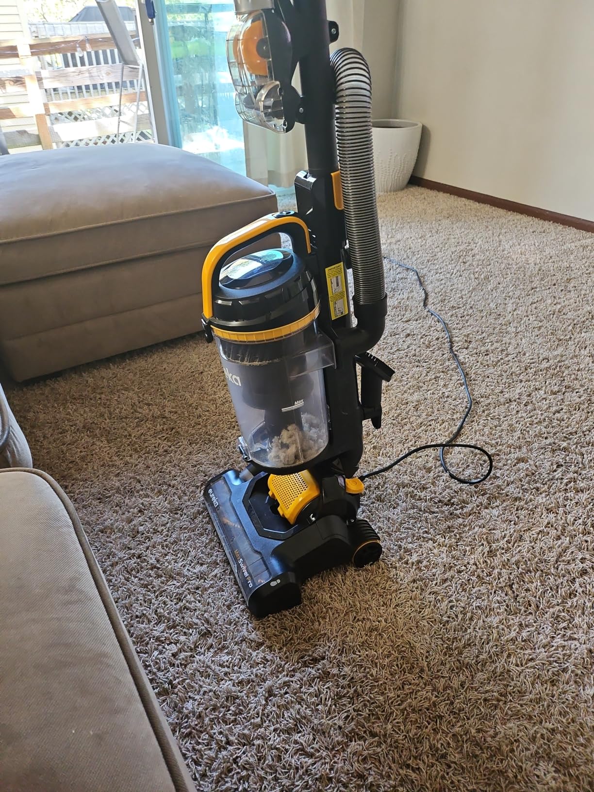 Eureka Powerful Upright Vacuum Cleaner for Home Pet Hair, Lightweight Household Upright Vacuum for Carpet and Hard Floor, MaxSwivel Pro NEU350 with Pet Tool, Yellow Customer Review Eureka Powerful Upright Vacuum Cleaner for Home Pet Hair, Lightweight Household Upright Vacuum for Carpet and Hard Floor, MaxSwivel Pro NEU350 with Pet Tool, Yellow - Customer Photo 1