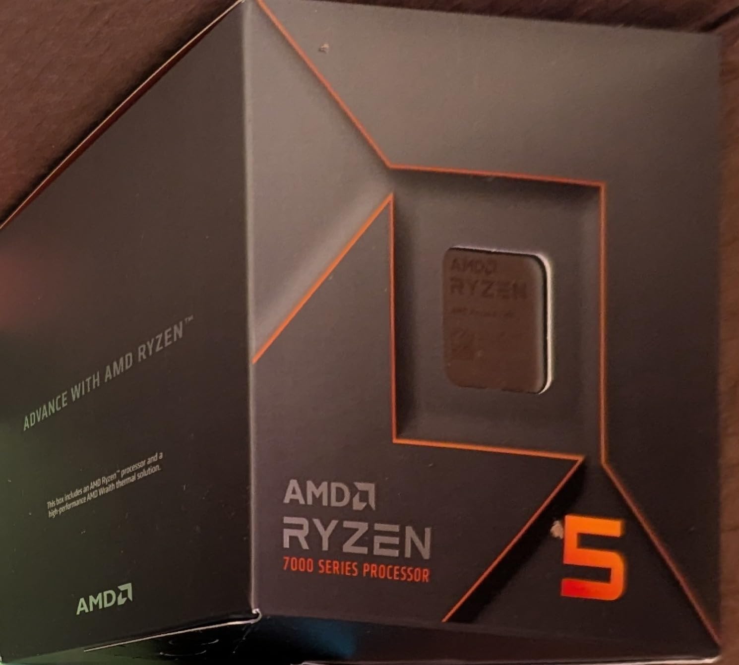 AMD Ryzen 5 7600 6-Core, 12-Thread Unlocked Desktop Processor Customer Review AMD Ryzen 5 7600 6-Core, 12-Thread Unlocked Desktop Processor - Customer Photo 1