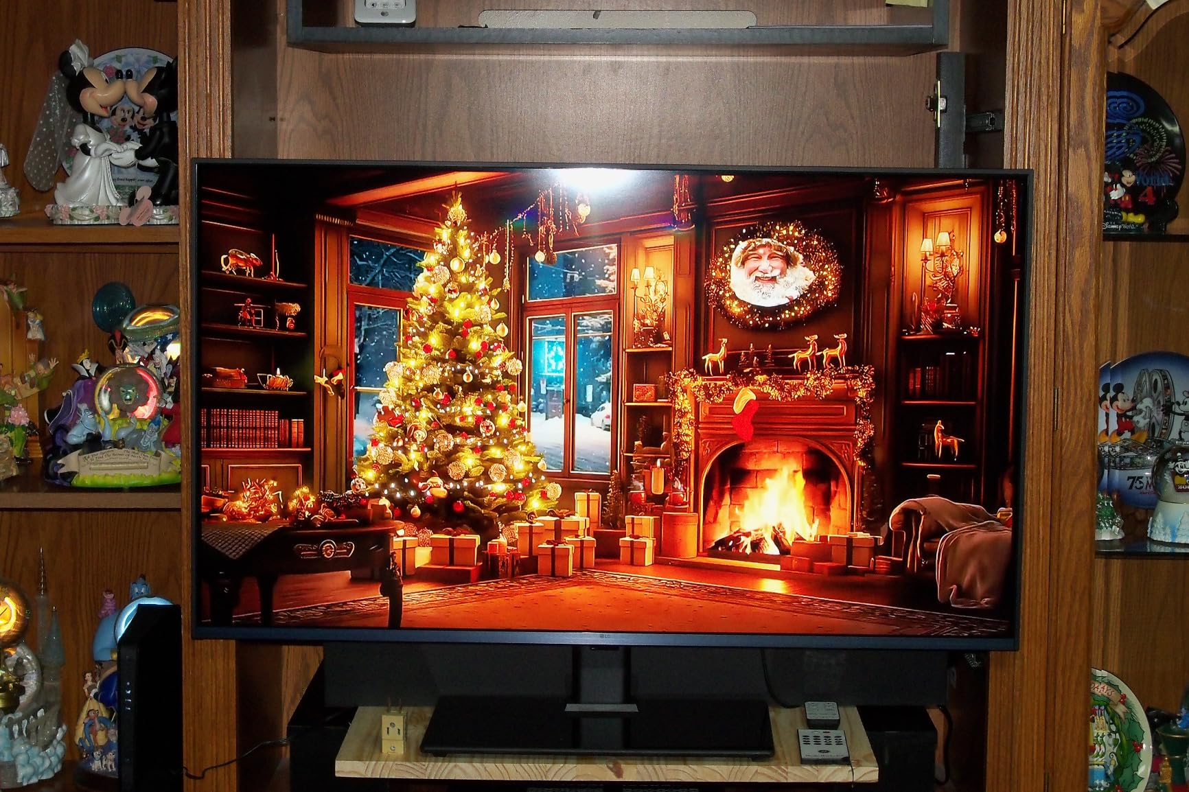 LG 55-Inch Class UR9000 Series Alexa Built-in 4K Smart TV (3840 x 2160) Customer Review LG 55-Inch Class UR9000 Series Alexa Built-in 4K Smart TV (3840 x 2160) - Customer Photo 1