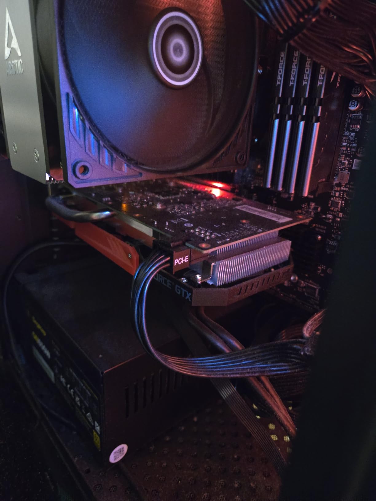 ZER-LON GeForce GTX 1660 Super 6GB Graphics Cards, GDDR6 192Bit PCIE 3.0X16 Computer Gaming GPU, Dual Freeze Fans Customer Review ZER-LON GeForce GTX 1660 Super 6GB Graphics Cards, GDDR6 192Bit PCIE 3.0X16 Computer Gaming GPU, Dual Freeze Fans - Customer Photo 1