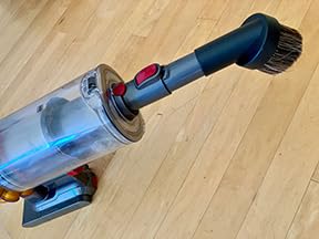 Dyson V15 Detect Cordless Vacuum Cleaner, Yellow/Nickel Customer Review Dyson V15 Detect Cordless Vacuum Cleaner, Yellow/Nickel - Customer Photo 1