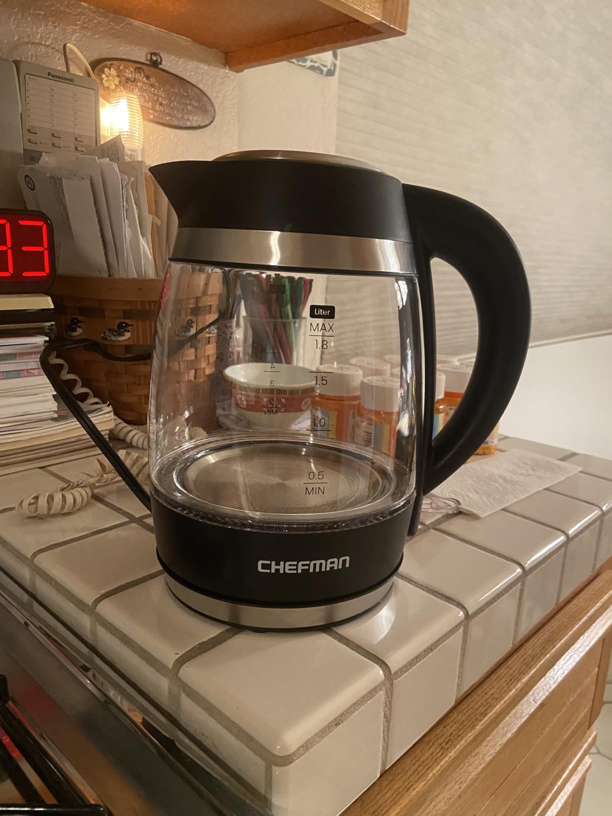 Chefman Electric Kettle, 1.8L 1500W, Hot Water Boiler, Removable Lid for Easy Cleaning, Auto Shut Off, Boil-Dry Protection, Stainless Steel Filter, BPA Free, Borosilicate Glass Electric Tea Kettle Customer Review Chefman Electric Kettle, 1.8L 1500W, Hot Water Boiler, Removable Lid for Easy Cleaning, Auto Shut Off, Boil-Dry Protection, Stainless Steel Filter, BPA Free, Borosilicate Glass Electric Tea Kettle - Customer Photo 1