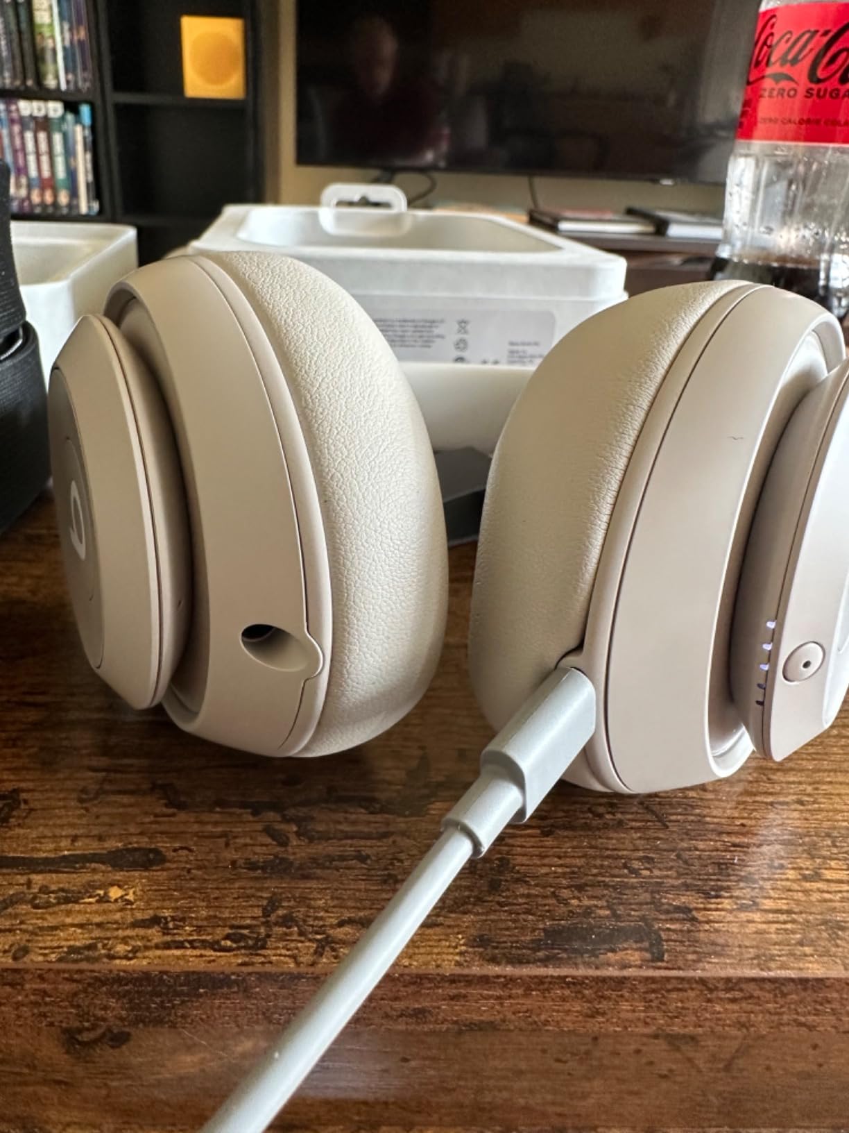 Beats Studio Pro - Wireless Bluetooth Noise Cancelling Headphones - Personalized Spatial Audio, USB-C Lossless Audio, Apple & Android Compatibility, Up to 40 Hours Battery Life - Sandstone - Customer Photo 2