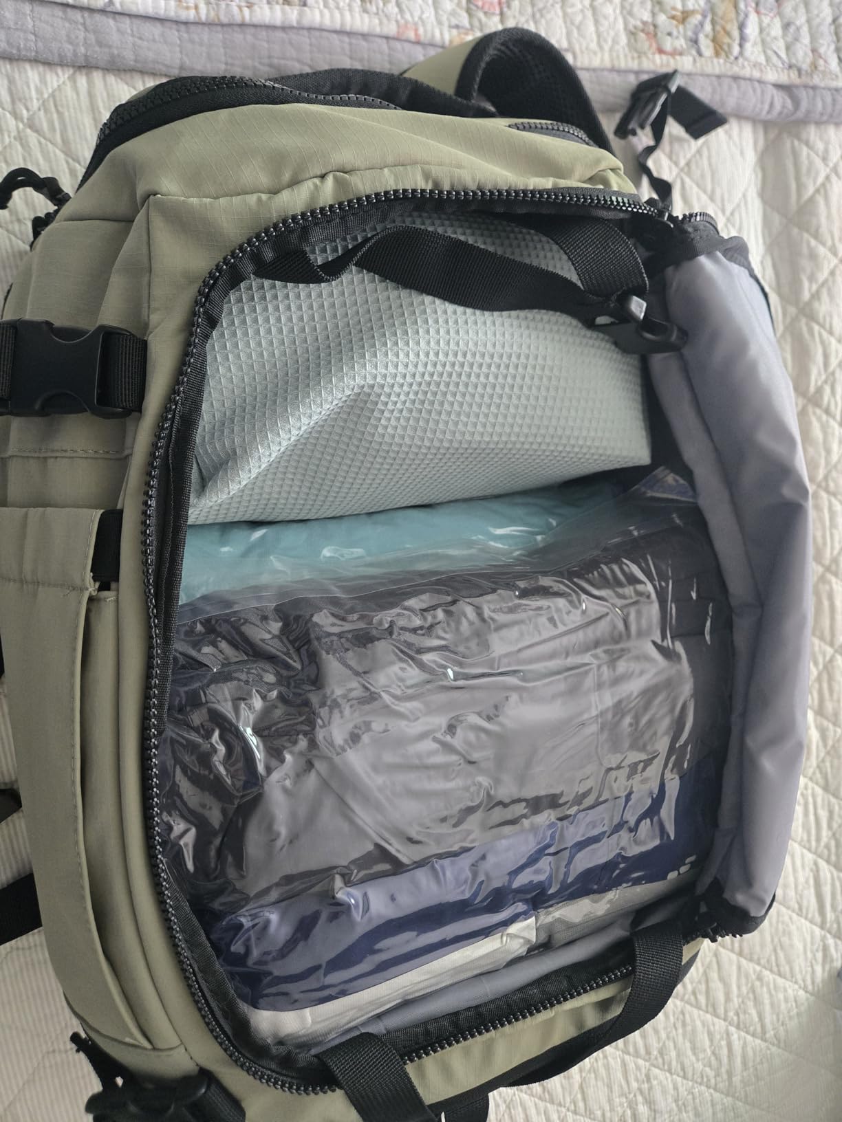 Compression Bags - Travel Essentials 12 Pack Space Saver No Vacuum or Pump Needed Storage Accessorie and Home Packing Organizers (transparent) - Customer Photo 1