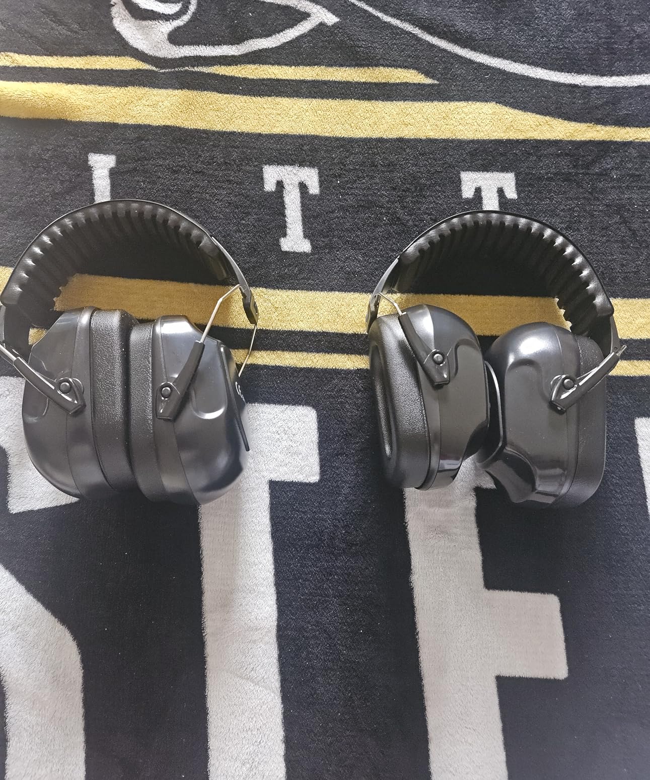 2 Pack 34dB Noise Canceling Headphones For Shooting, Hearing Protection Earmuffs, Ear Protection Headphones, Thickened Headband Ear Muffs For Noise Reduction For Shooting, Construction,Mowing - Customer Photo 1