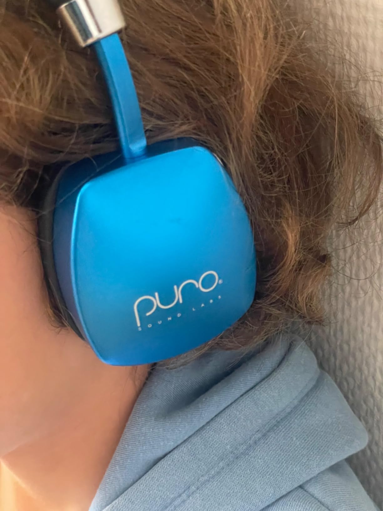 Puro Sound Labs PuroQuiet Plus Noise Cancelling Headphones for Kids, Bluetooth Kids On Ear Headphones with Mic, Lightweight On-Ear Design, Studio-Grade Sound (Blue) Customer Review Puro Sound Labs PuroQuiet Plus Noise Cancelling Headphones for Kids, Bluetooth Kids On Ear Headphones with Mic, Lightweight On-Ear Design, Studio-Grade Sound (Blue) - Customer Photo 1