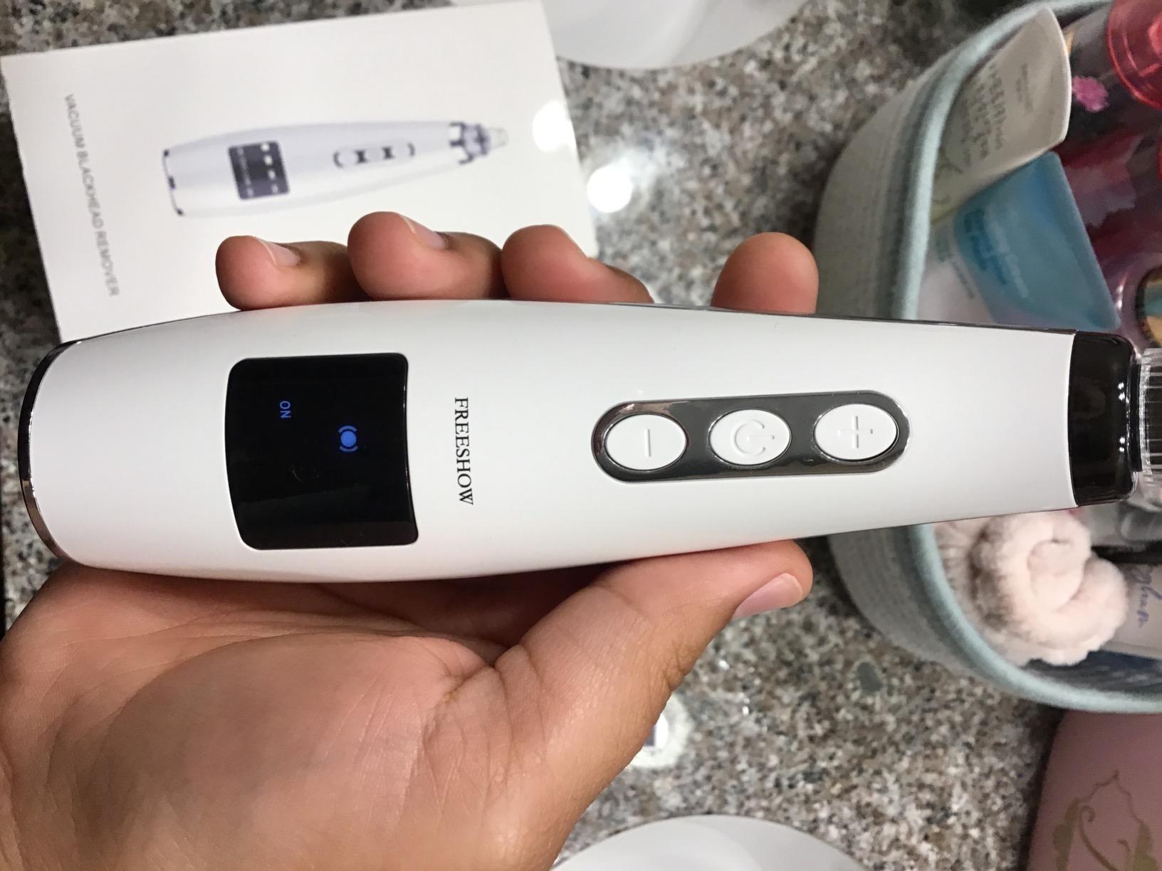Blackhead Remover Pore Vacuum Upgraded Facial Pore Cleaner Electric Comedone Whitehead Extractor Tool-5 Suction Power,5 Probes,USB Rechargeable Blackhead Vacuum Kit for Women & Men - Customer Photo 2