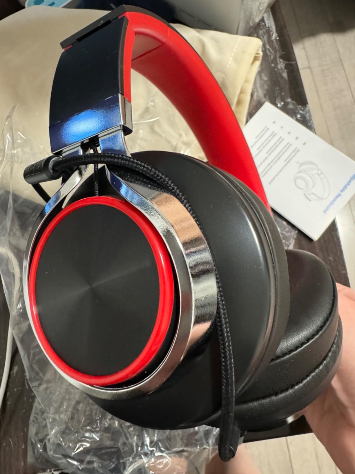 AILIHEN C90 Wired Headphones with Microphone Volume Control, Noise Reduction Over Ear Headphones Wired 3.5mm, Super Soft Corded Headphone for Cellphones, Tablet and Chromebook (Grey) Customer Review AILIHEN C90 Wired Headphones with Microphone Volume Control, Noise Reduction Over Ear Headphones Wired 3.5mm, Super Soft Corded Headphone for Cellphones, Tablet and Chromebook (Grey) - Customer Photo 2