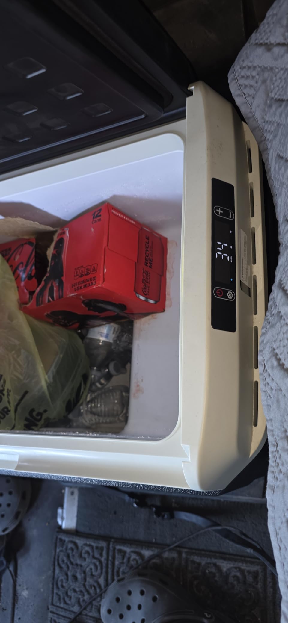 12 Volt Refrigerator, 53 Quart Electric Cooler, Car Fridge 12V/24V DC 100~240V AC, Portable Freezer -4℉~68℉, APP Control, Portable 12V Refrigerator Fridge for Truck, RV, Camping,Travel Customer Review 12 Volt Refrigerator, 53 Quart Electric Cooler, Car Fridge 12V/24V DC 100~240V AC, Portable Freezer -4℉~68℉, APP Control, Portable 12V Refrigerator Fridge for Truck, RV, Camping,Travel - Customer Photo 1