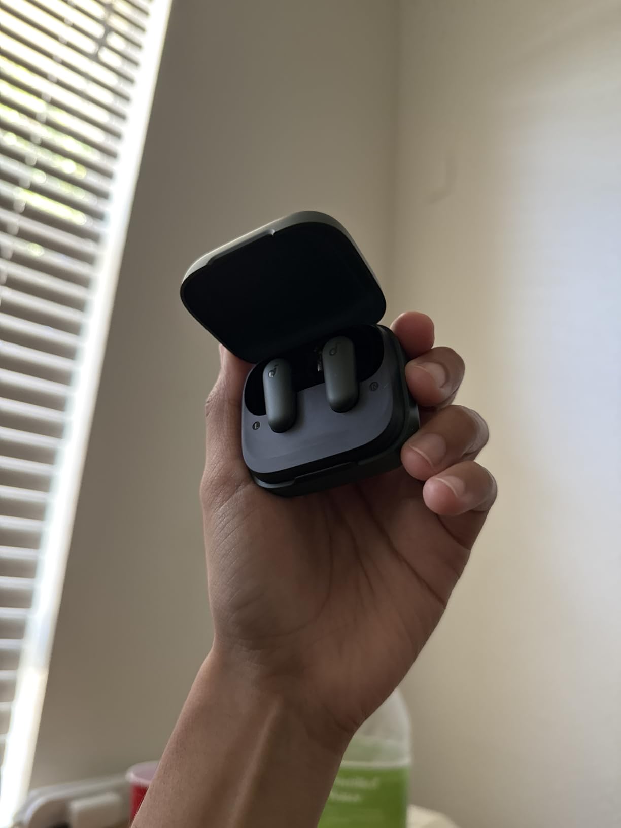 Soundcore P30i by Anker Noise Cancelling Earbuds Customer Review Soundcore P30i by Anker Noise Cancelling Earbuds - Customer Photo 1