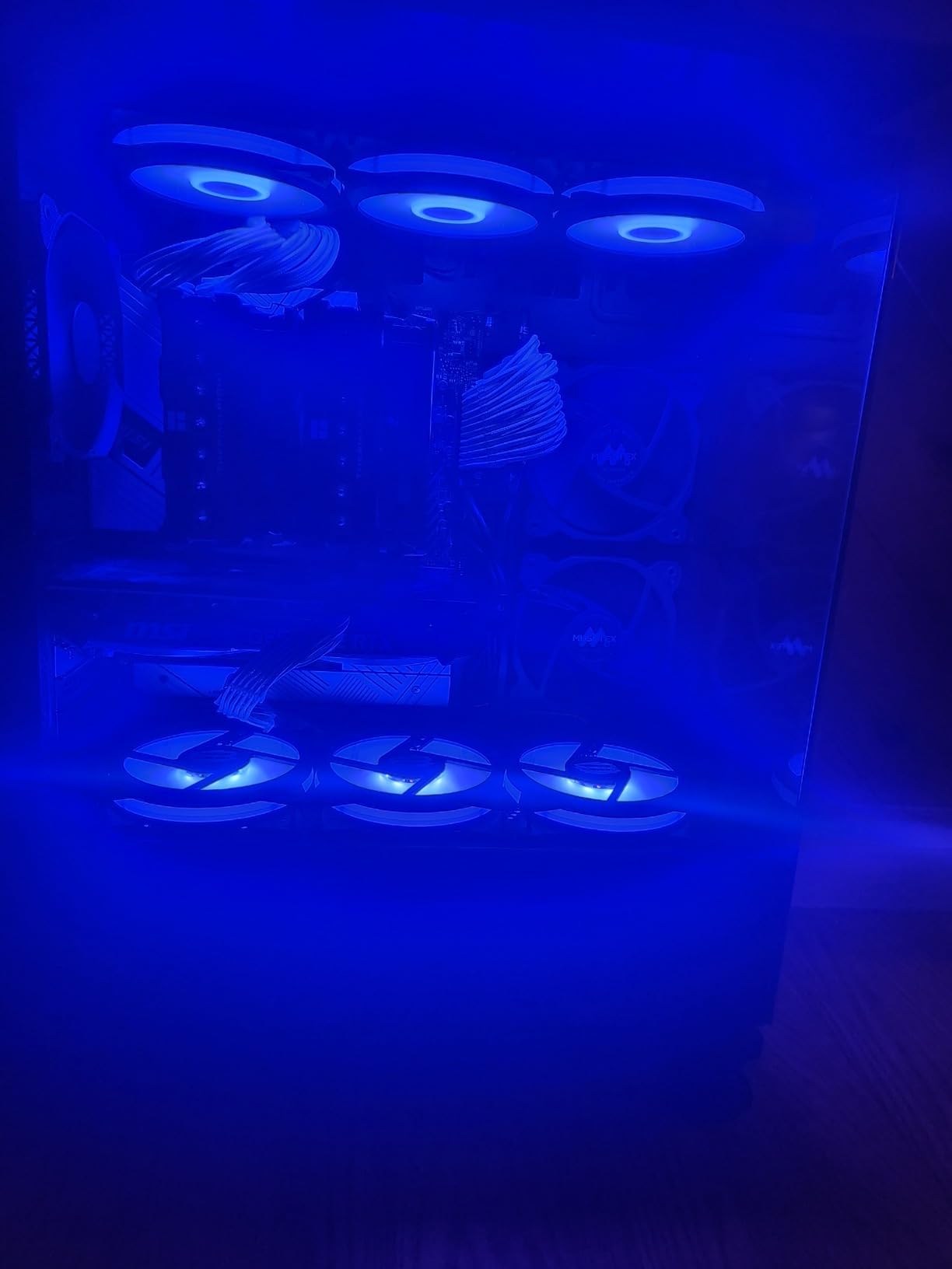 MSI Gaming RTX 4070 Super 12G Ventus 2X OC Graphics Card Customer Review MSI Gaming RTX 4070 Super 12G Ventus 2X OC Graphics Card - Customer Photo 1