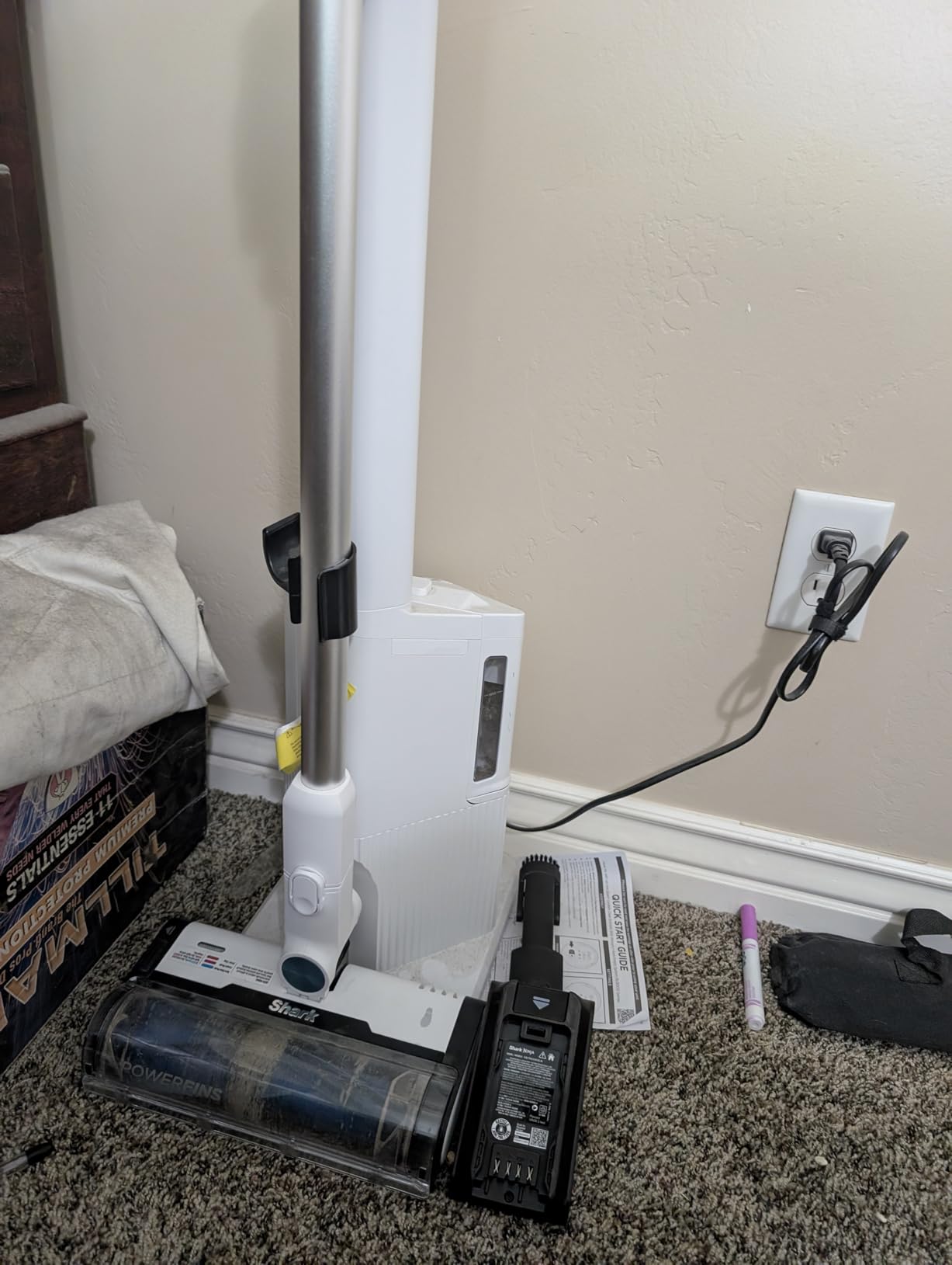 Shark Clean & Empty Cordless Stick Vacuum – Lightweight Cordless Vacuum with Auto-Empty System, HEPA Filter, Portable, Rechargeable, Exclusive Motorized Hand Tool for Pet Hair, BU3523 Customer Review Shark Clean & Empty Cordless Stick Vacuum – Lightweight Cordless Vacuum with Auto-Empty System, HEPA Filter, Portable, Rechargeable, Exclusive Motorized Hand Tool for Pet Hair, BU3523 - Customer Photo 2