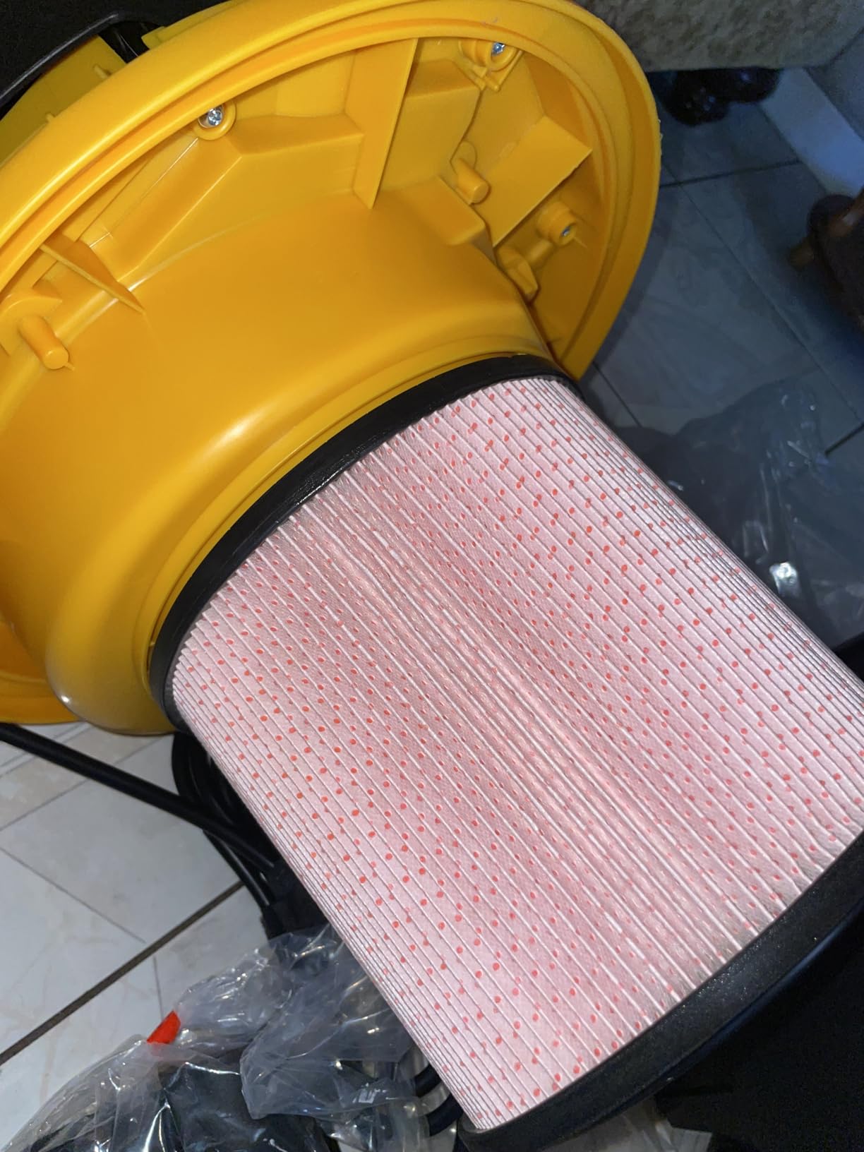 Vacmaster Professional VDK811PW 0201 8 Gallon 4.5 Peak HP Wet/Dry Vac with Self-Cleaning Filter System - Customer Photo 1